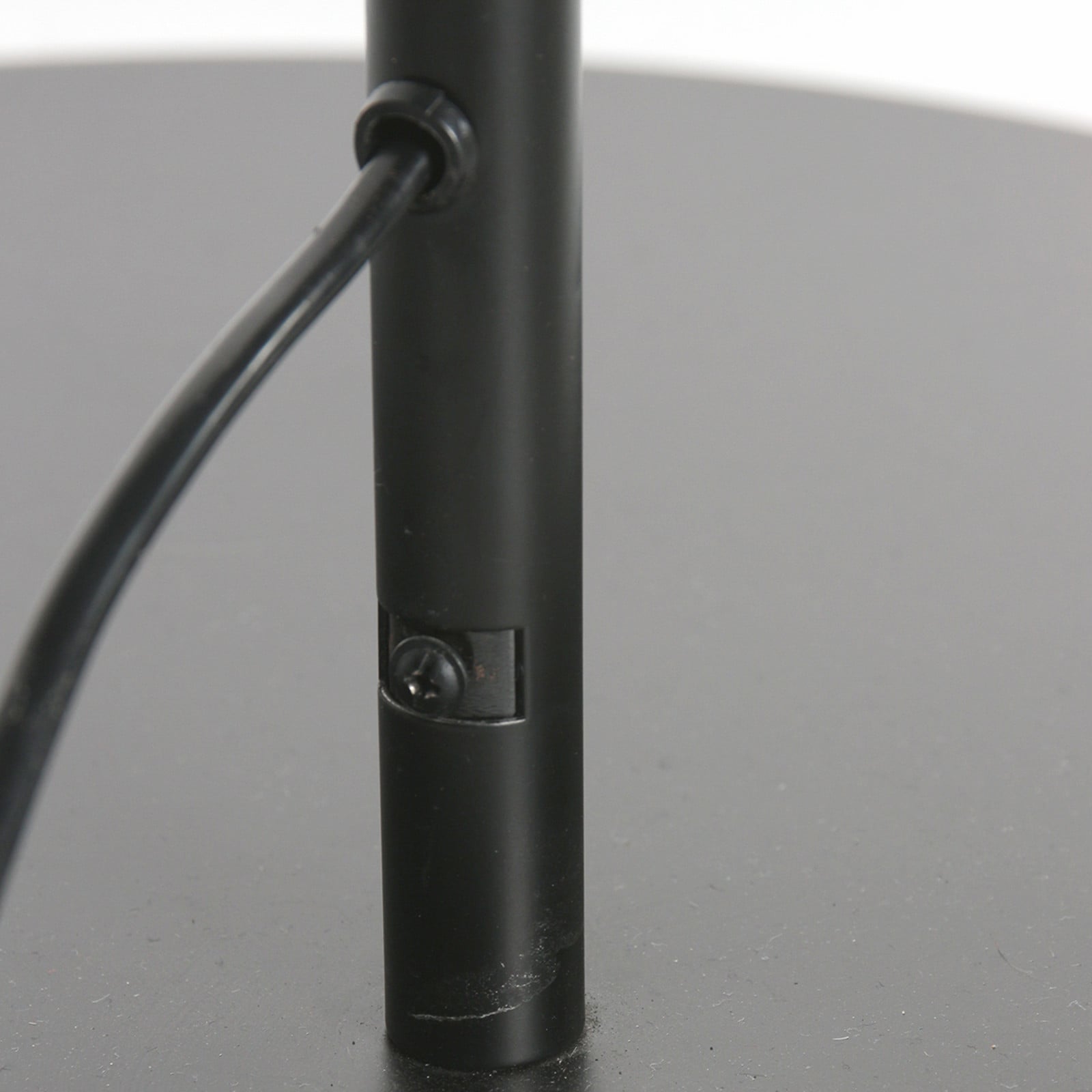 Anne Light Lampa curbată Curve negru abajur din nailon crem Ø 60 cm - Camera de zi / sufragerie - Modern - negru crem - Metal