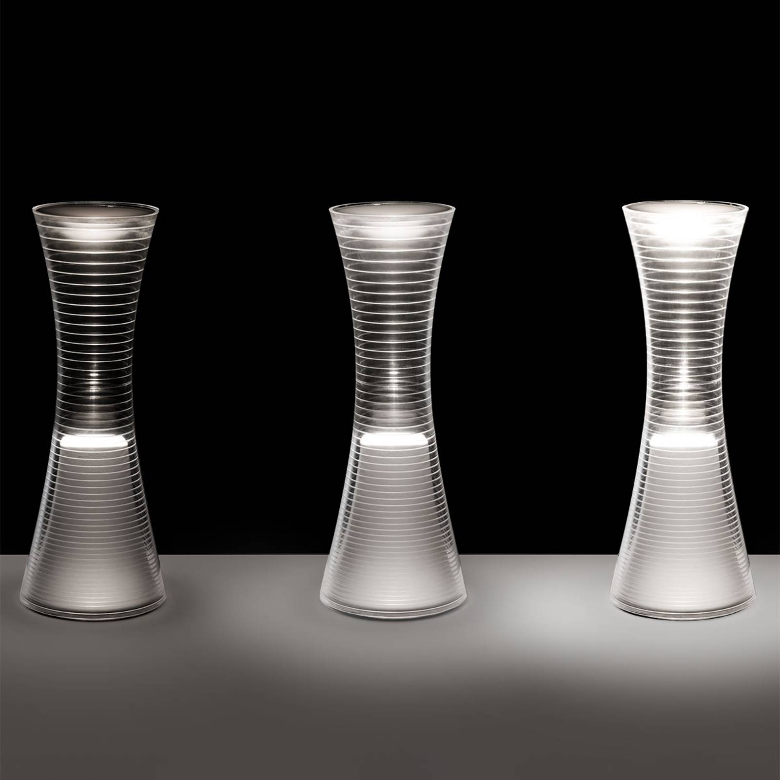 Artemide Come Together lampa stołowa LED biała