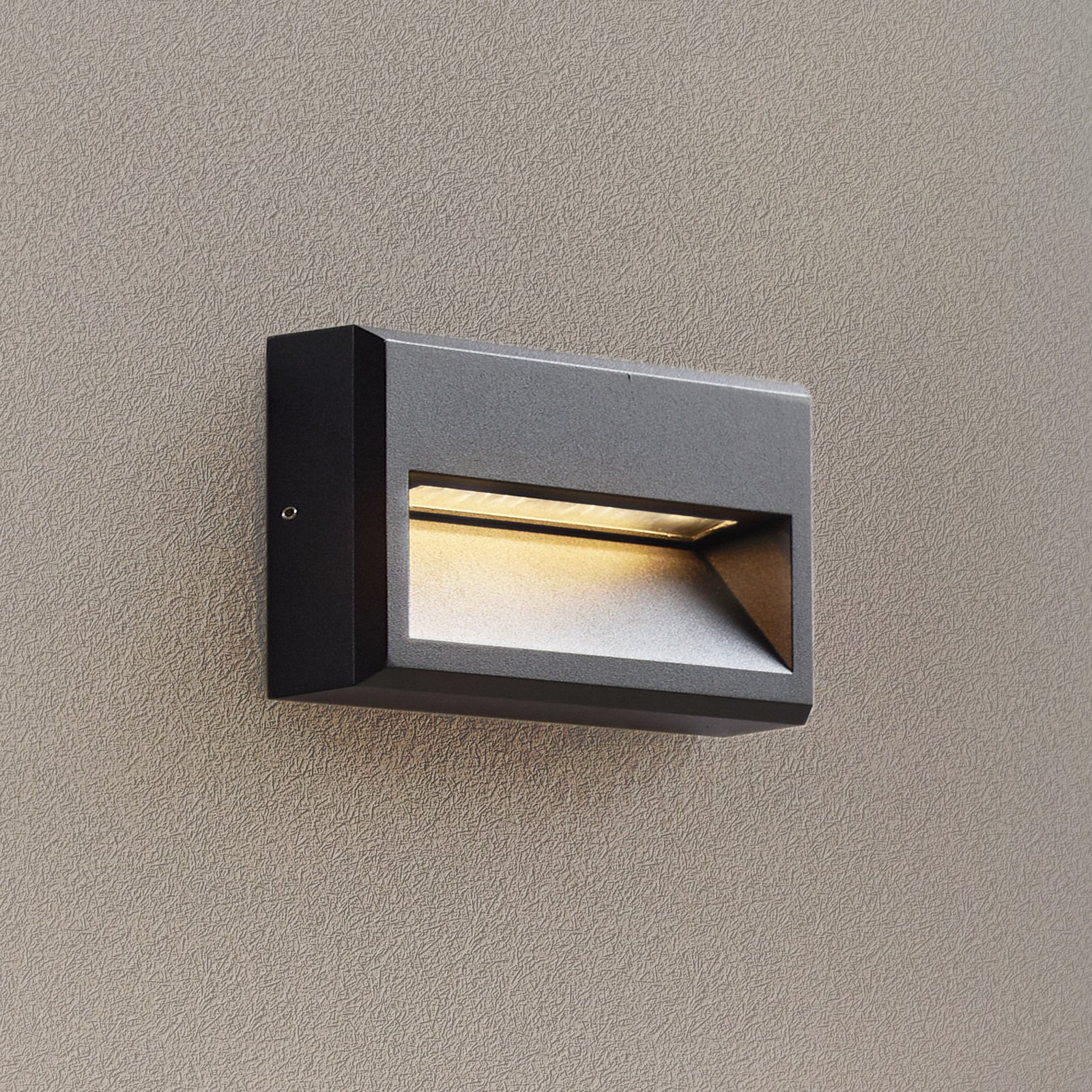 Lucande LED para parede exterior Weno, preto, alumínio, IP65