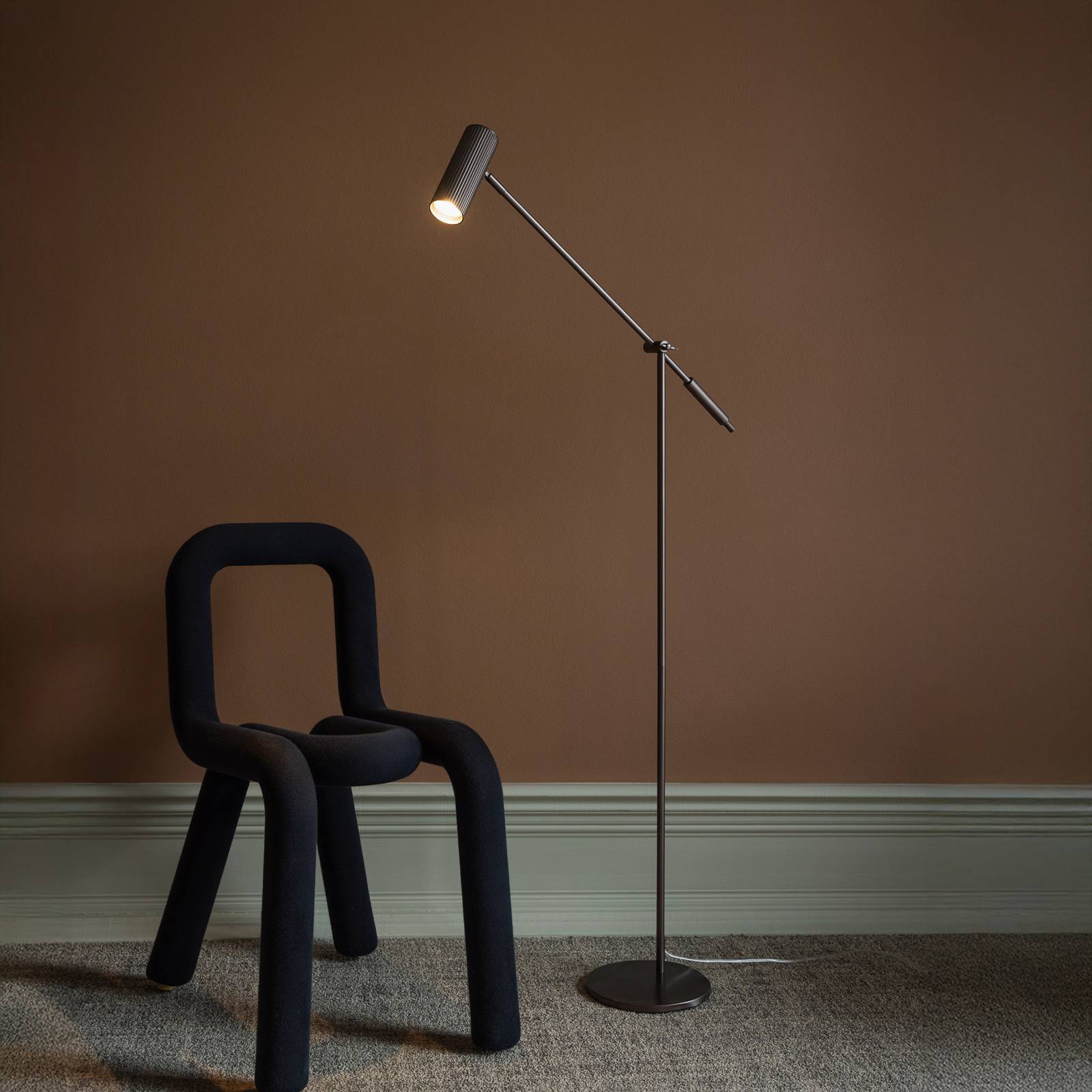 Lampe sur pied Globen Lighting « Hubble READ », bronze, métal