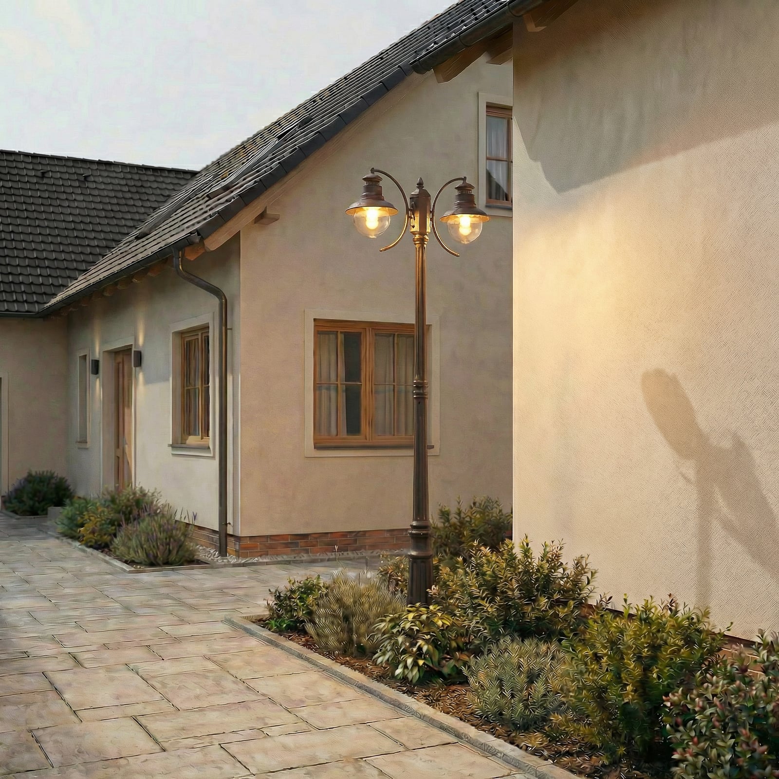 Lampada da esterno Lindby Eddie, 198 cm, ruggine, metallo, IP44, E27