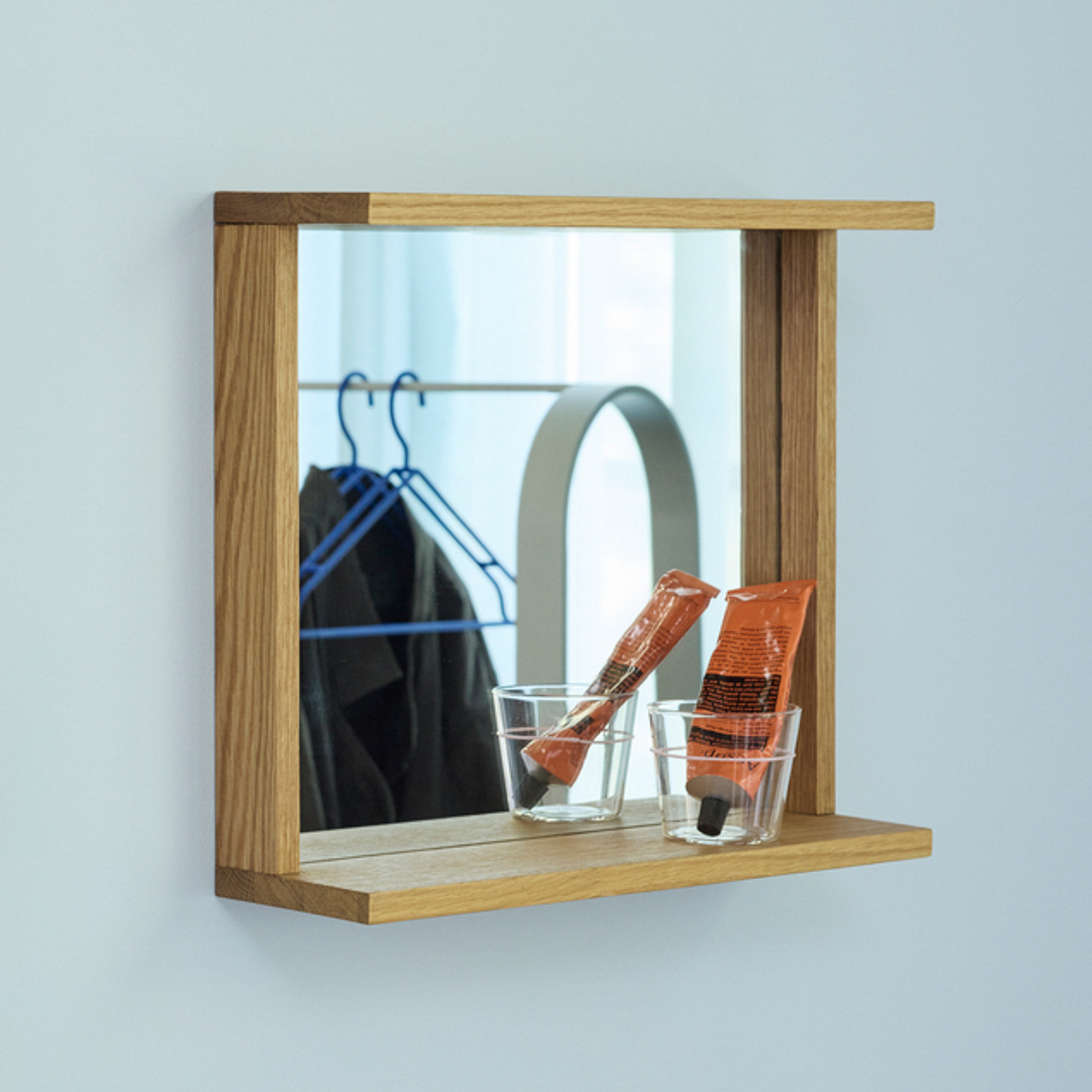 Base fali tükör, világos tölgy, magasság 50 cm – Hübsch