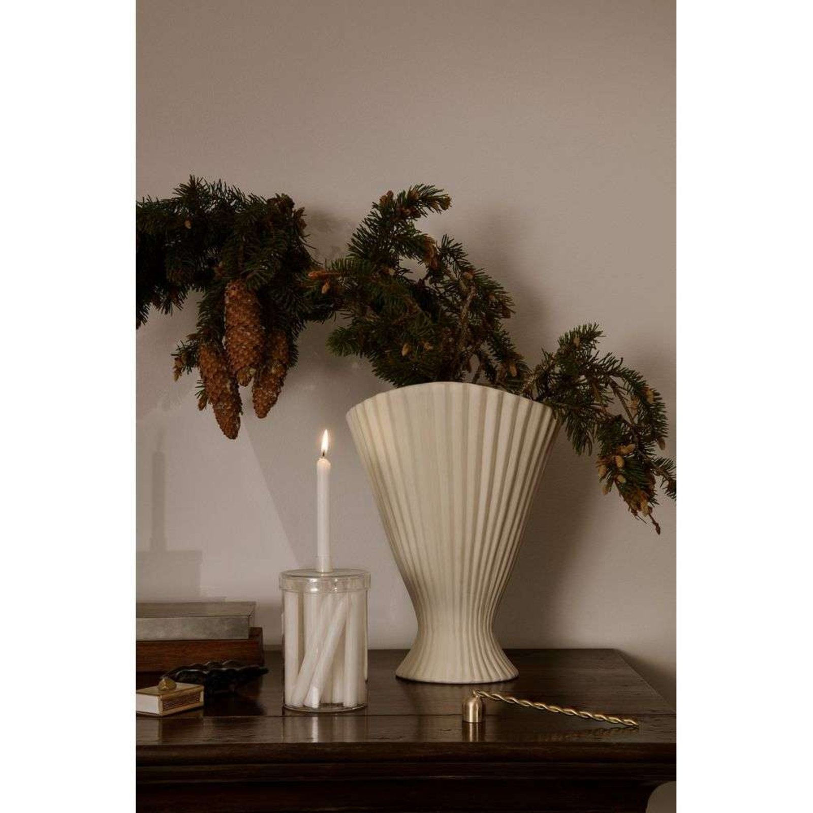 Fountain Vase Off-White - ferm LIVING