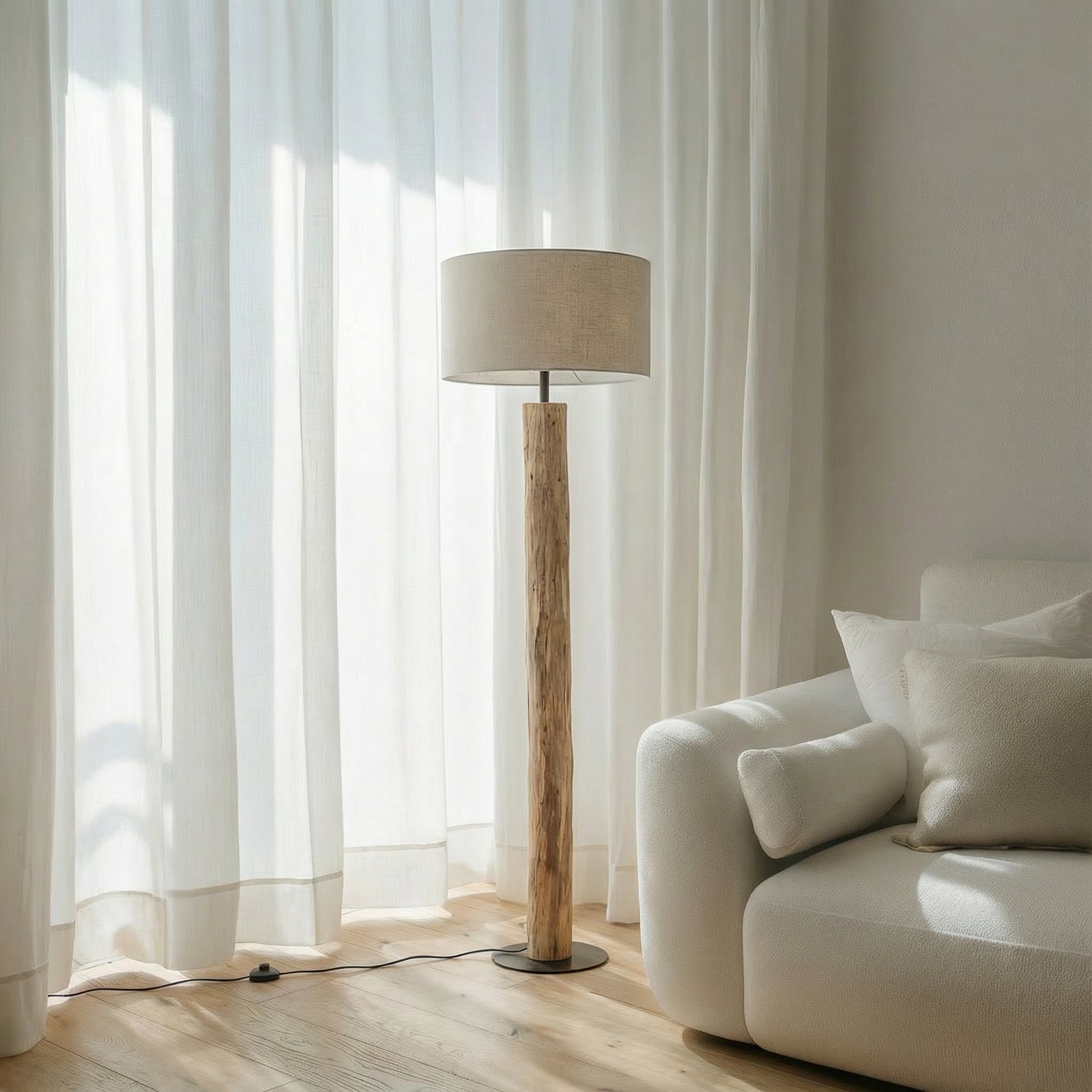 Lucande gulvlampe Jorvan, krem, eukalyptus, lin