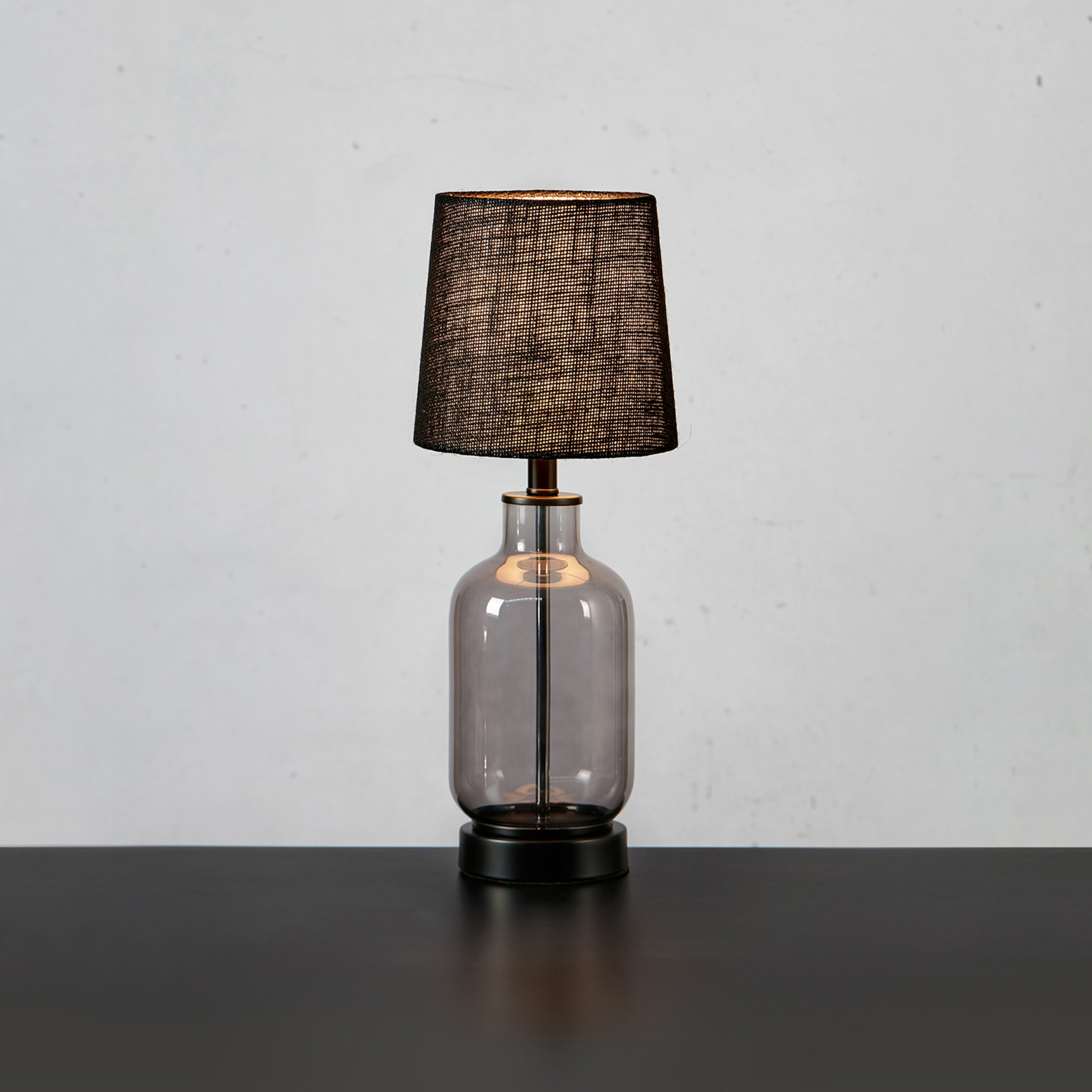 Costero Tischleuchte H43 Smoke/Black - Markslöjd