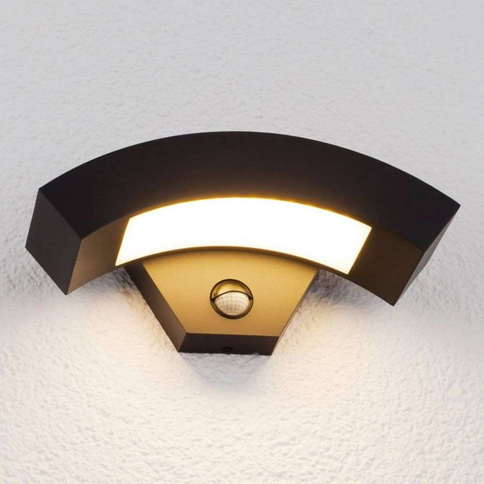 Lennik LED C Aplica de Exterior w/Sensor Graphite - Lucande