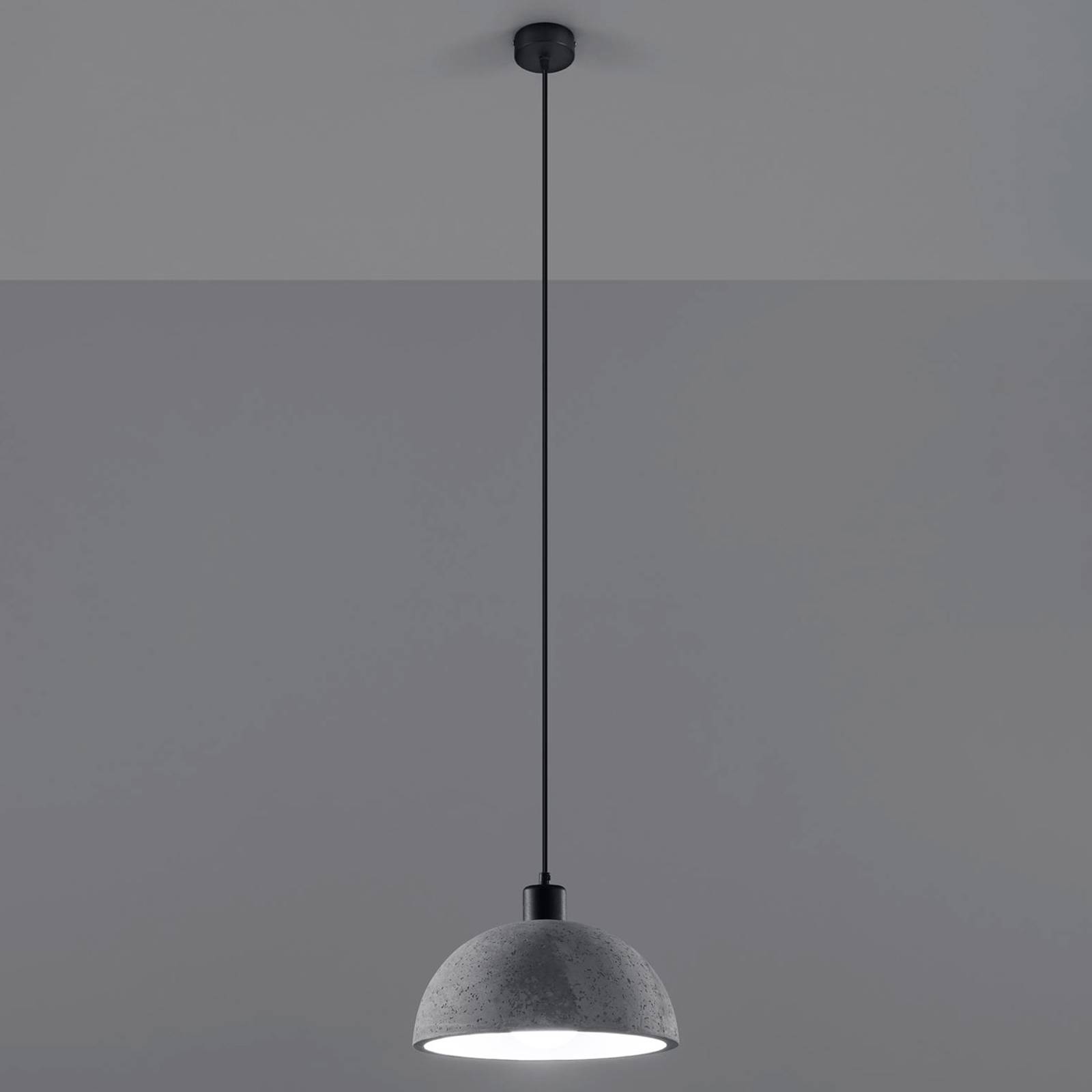 Lampa wisząca Lito z betonowym kloszem, półkula