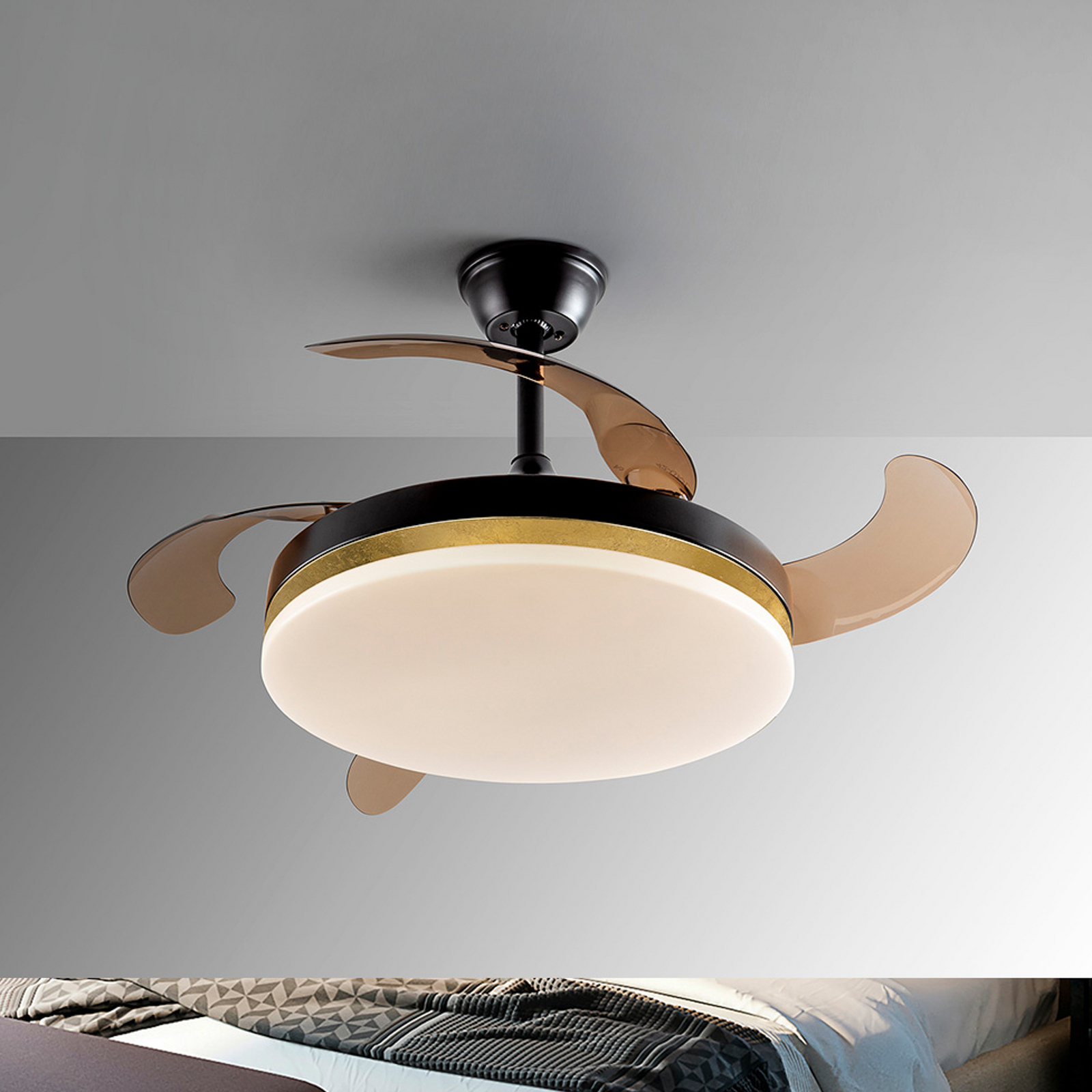 LED stropni ventilator Vento črn/zlati/dimast Ø 100 cm tih