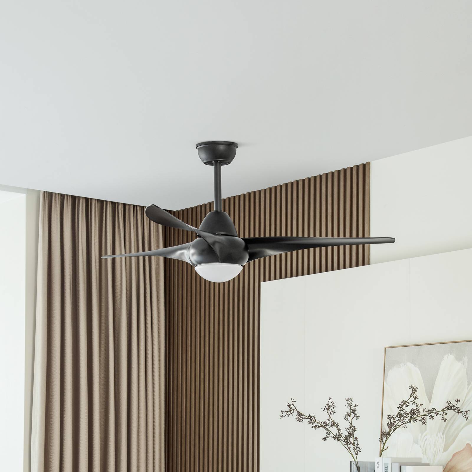 Stropný ventilátor Starluna LED Zoika, čierny, tichý, 115 cm