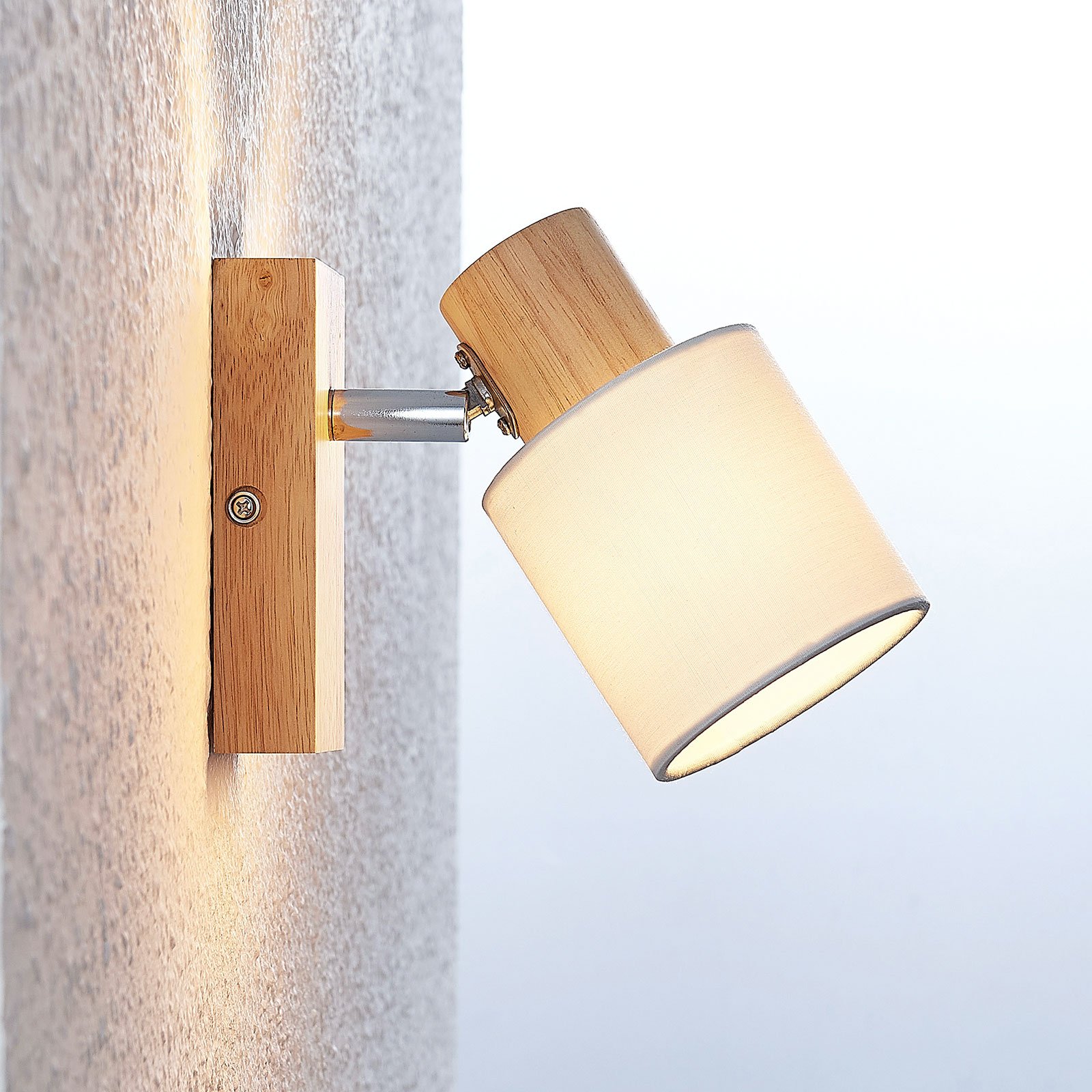 Wanessa Wall Lamp Light Wood/White - Lindby