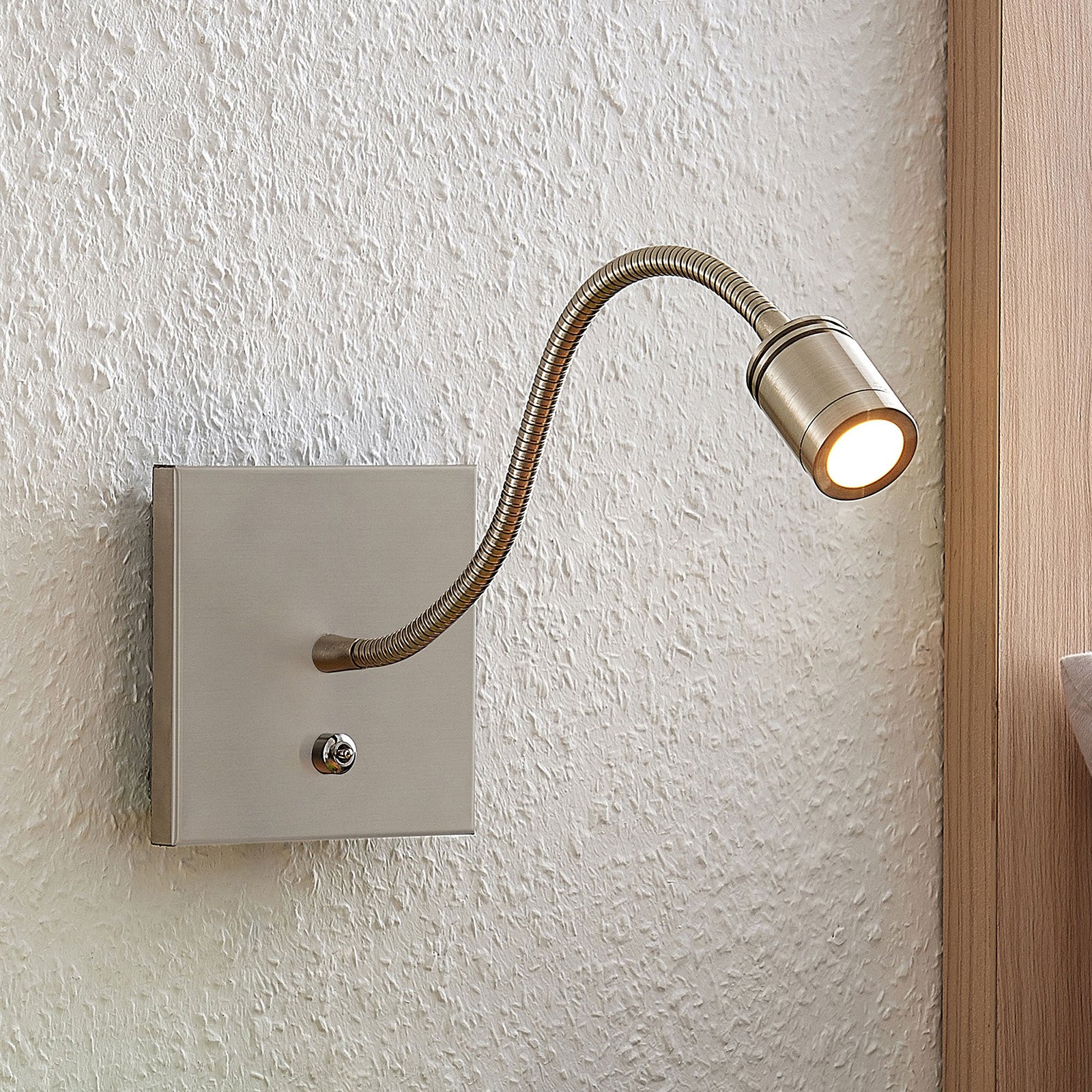 Lindby Legera LED zidna svjetiljka za čitanje sa fleksibilnom ručkom