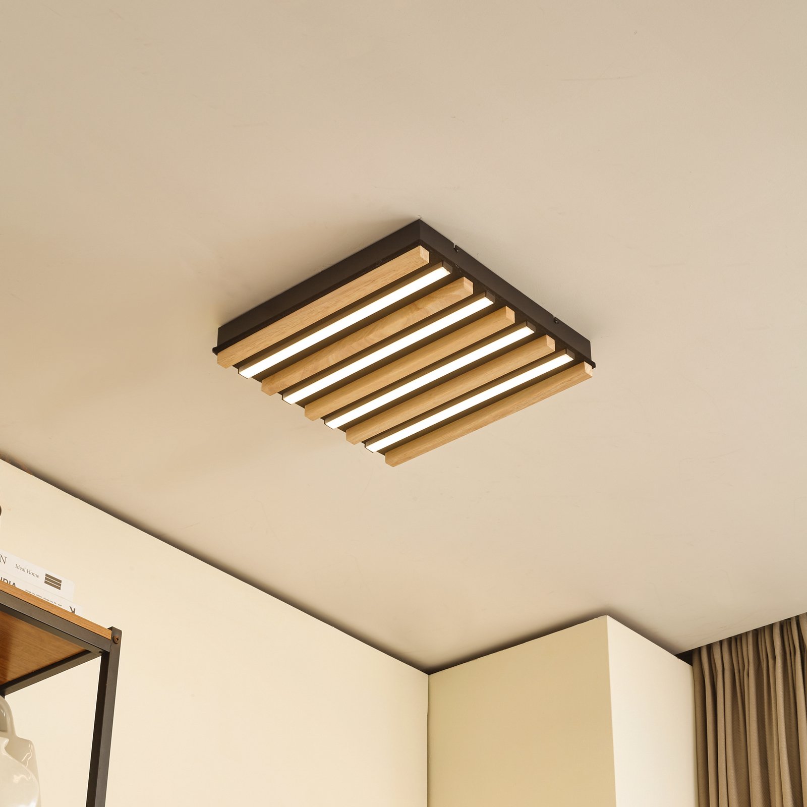 Lindby LED-Deckenleuchte Firka, weiß, Holz, 42cm, CCT, dim.