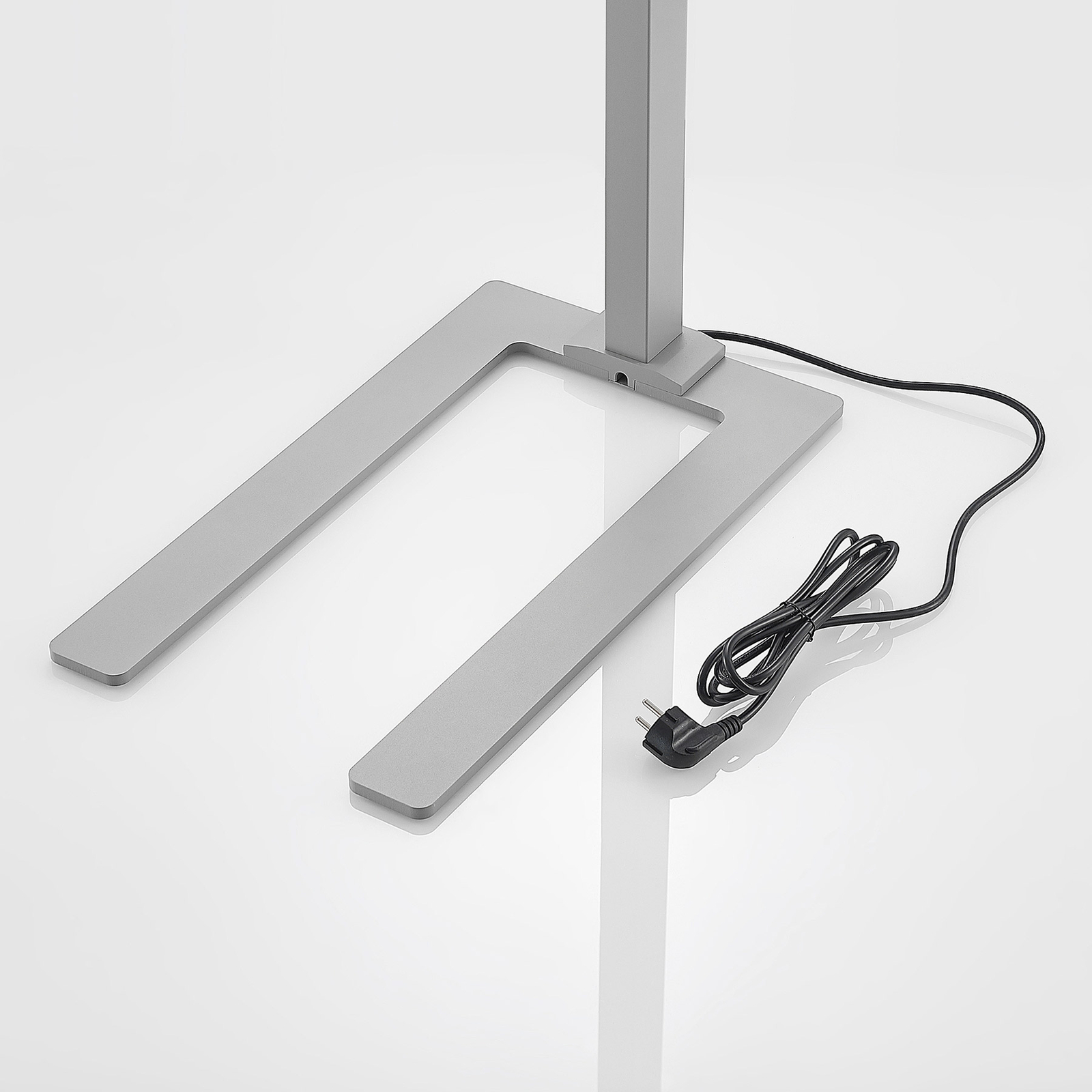 Arcchio Enoria LED-Büro-Stehlampe, Sensor