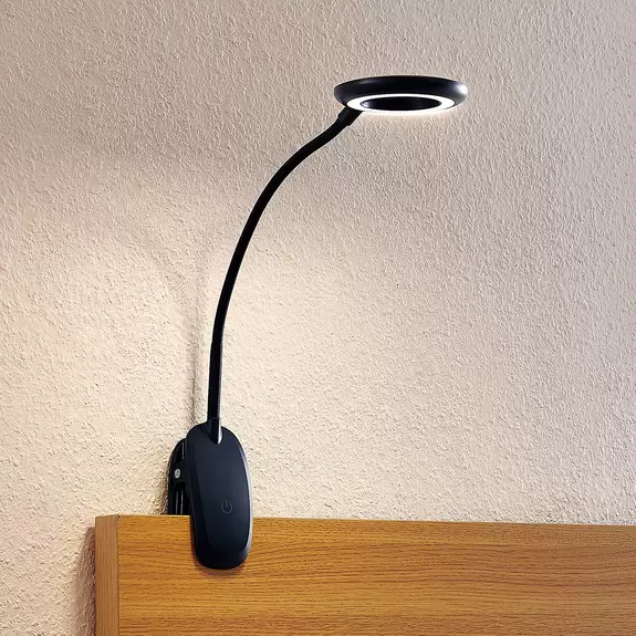 Lampenwelt Prios LED-Klemmleuchte Harumi, schwarz, Akku, USB, 51 cm