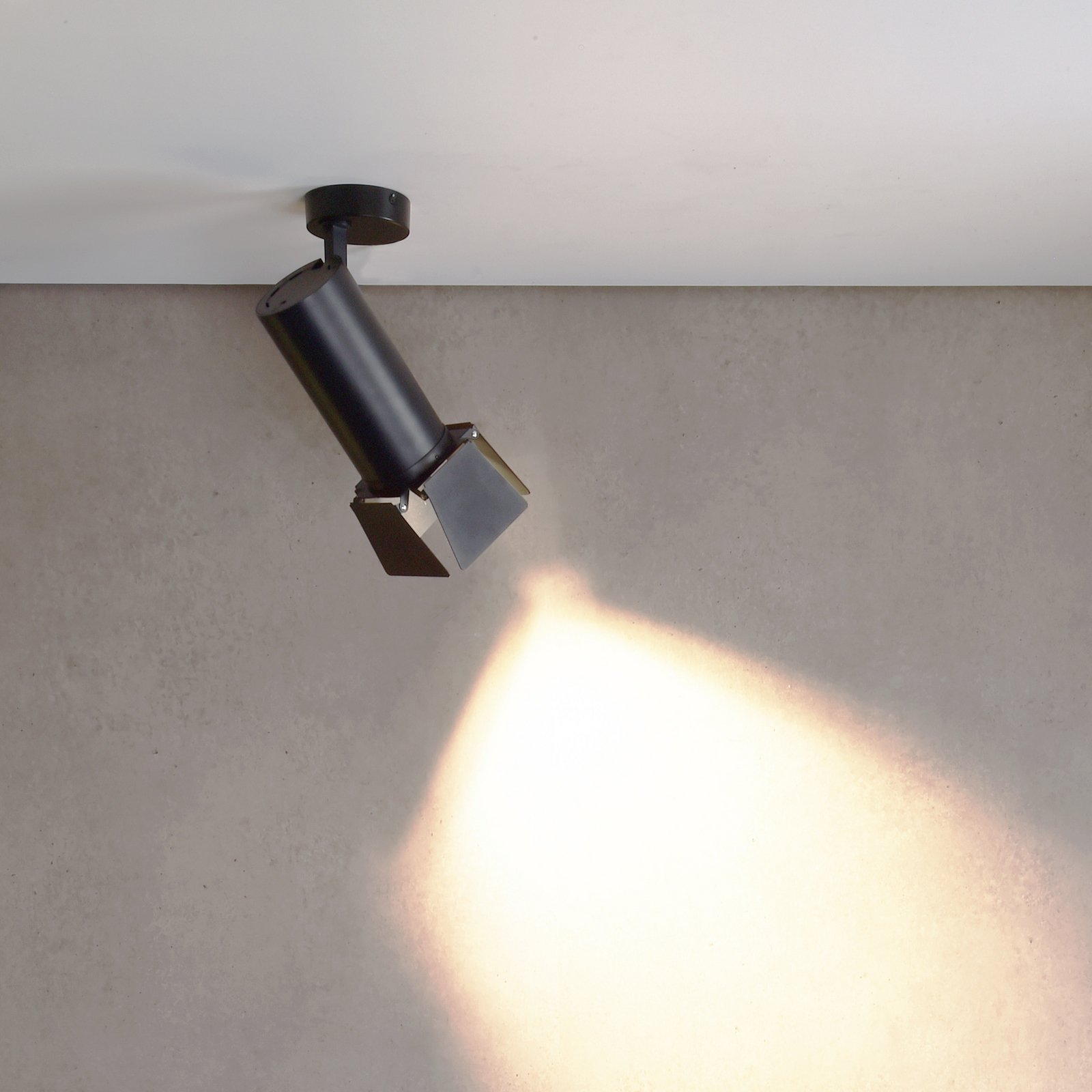 LED griestu prožektors Lucea 6, melns, alumīnijs, 2700 K LED griestu prožektors Lucea 6, melns, alumīnijs, 2700 K