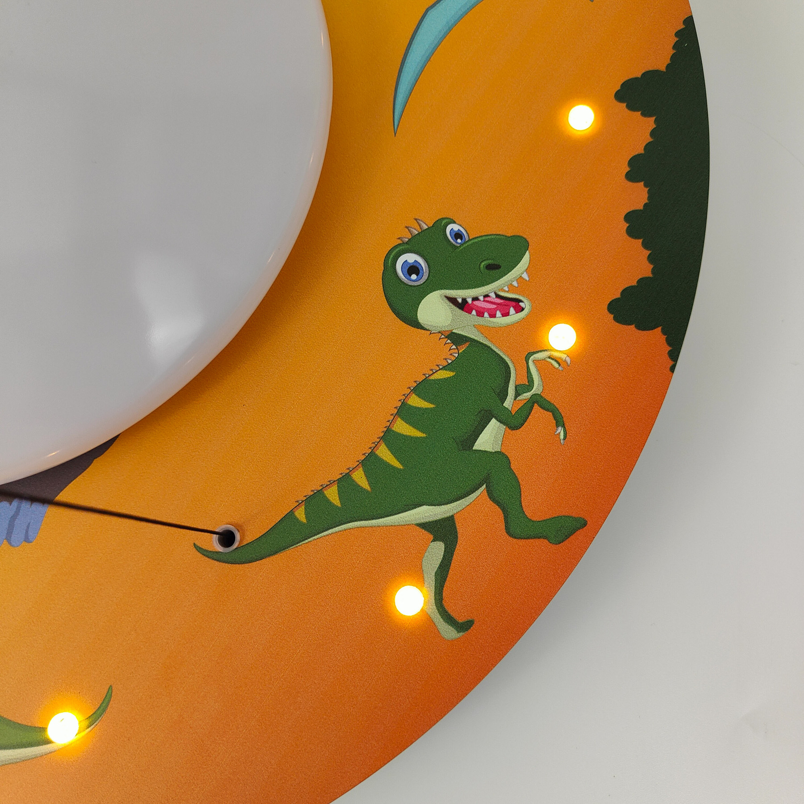 Deckenleuchte Dinos mit LED-Sternenhimmel