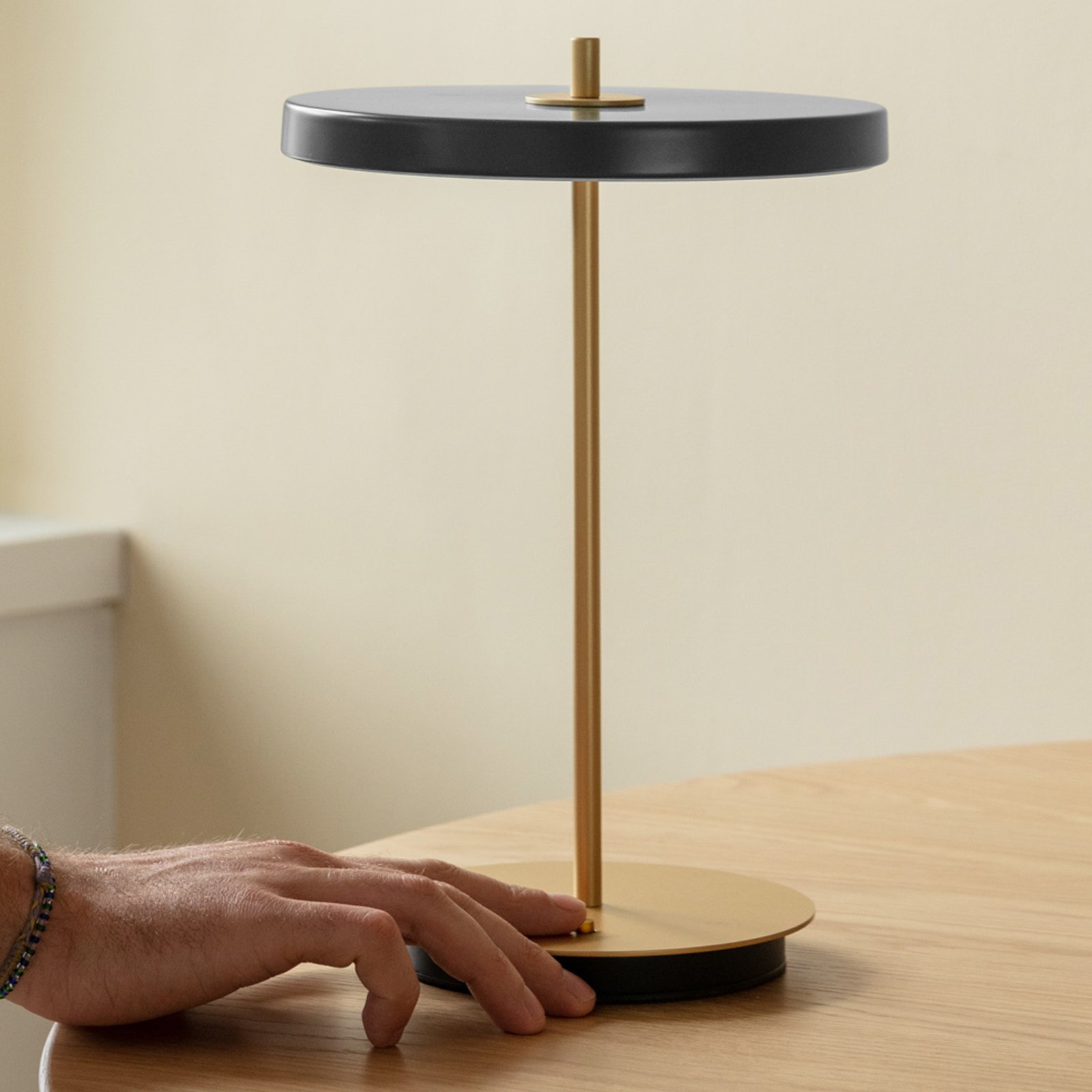 Asteria Move Portátil Candeeiro de Mesa V2 Anthracite Grey - UMAGE