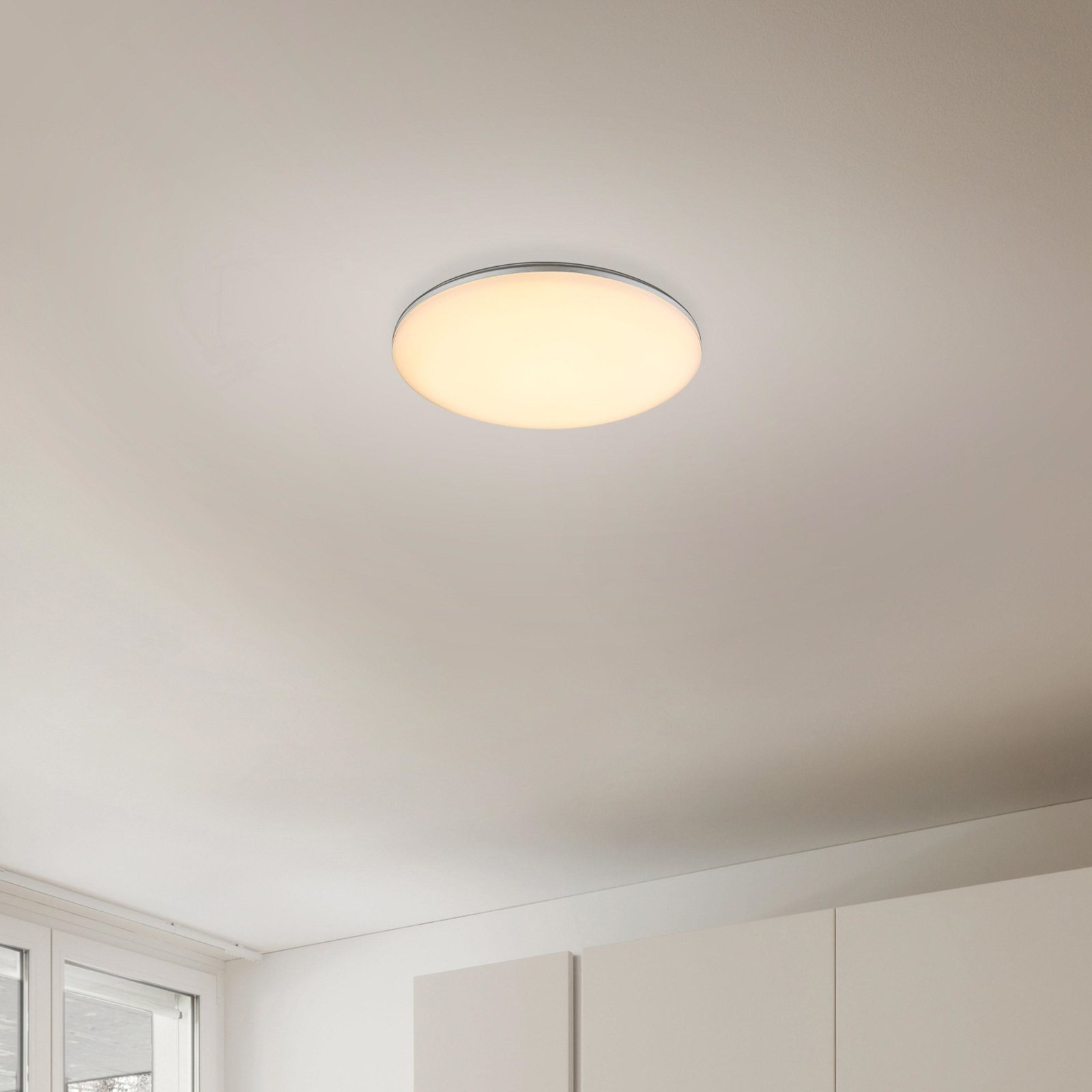 Venkovní stropní svítidlo LED Dori, Ø 33 cm, bílé, plast, IP54
