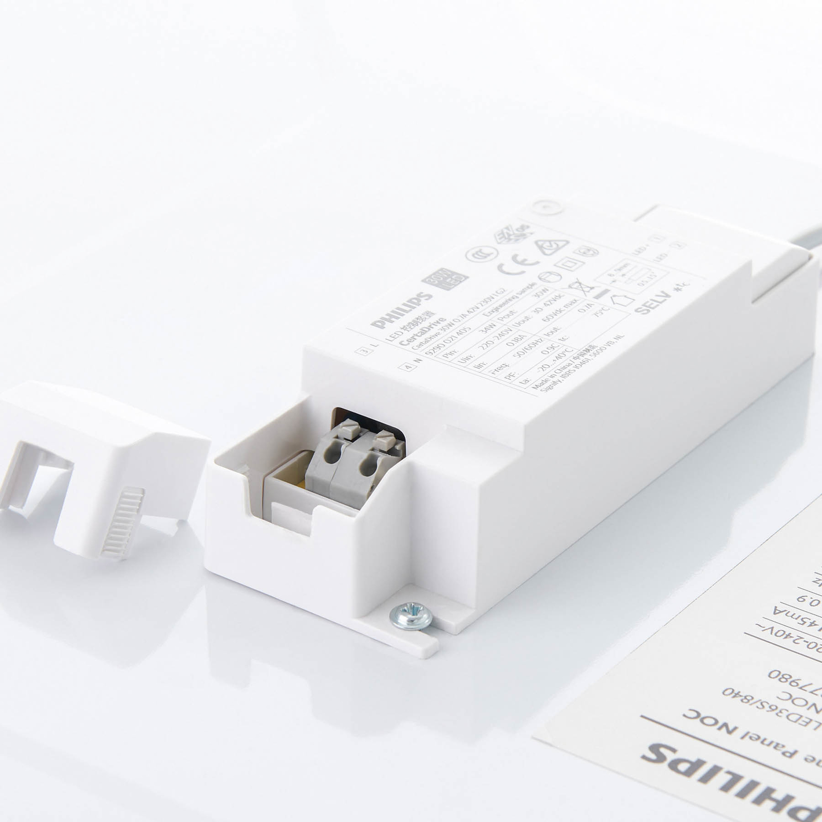 Panel LED RC133V G4 LED34S/830 PSU W62L62 NOC