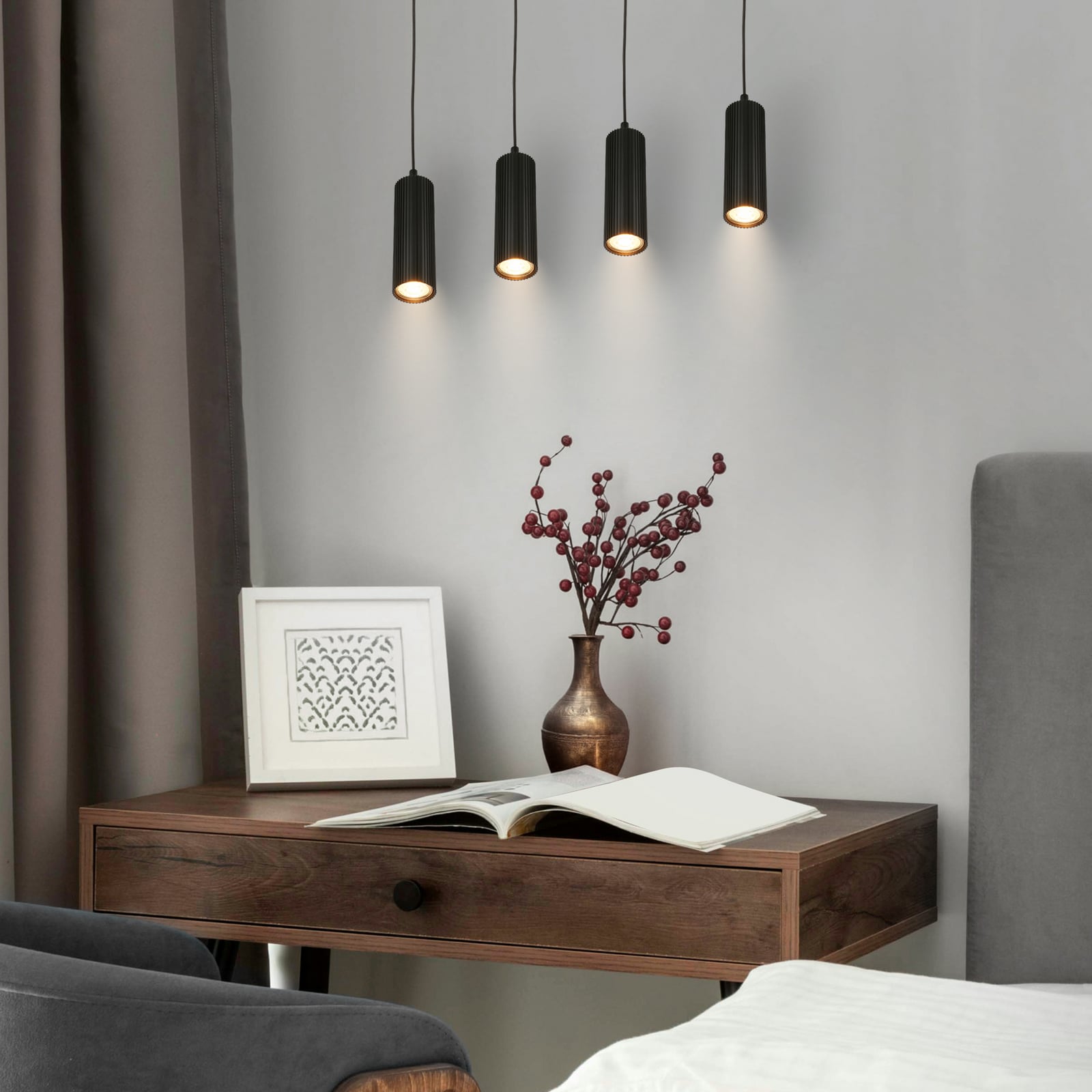 Suspension Ida, noire, à 4 lampes, longueur 76 cm, GU10 Suspension Ida, noire, à 4 lampes, longueur 76 cm, GU10