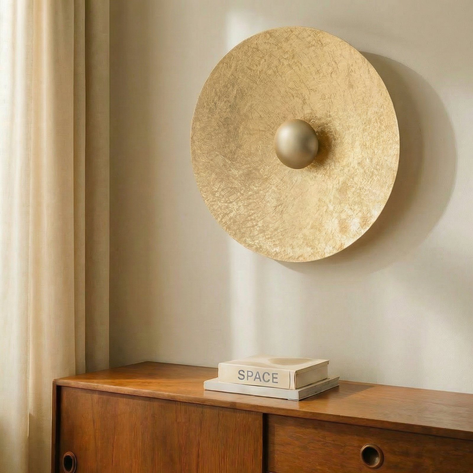 LED nástěnné světlo Sole M, Ø 65 cm, zlatá barva, ocel, 3 000 K