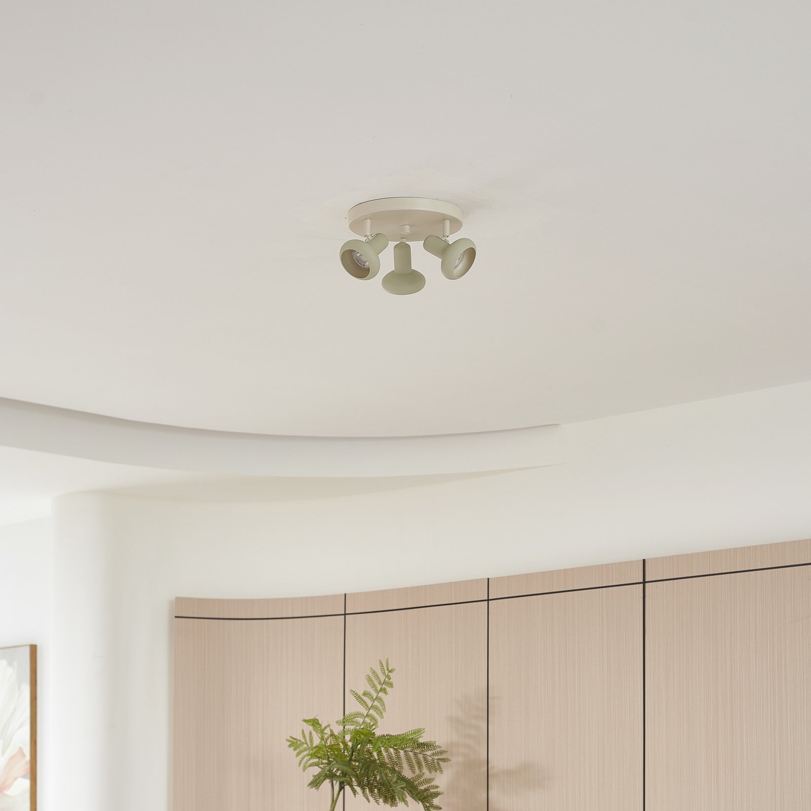 Lindby Huby downlight, 3 lyskilder, kremfarget/lysegrønn, jern