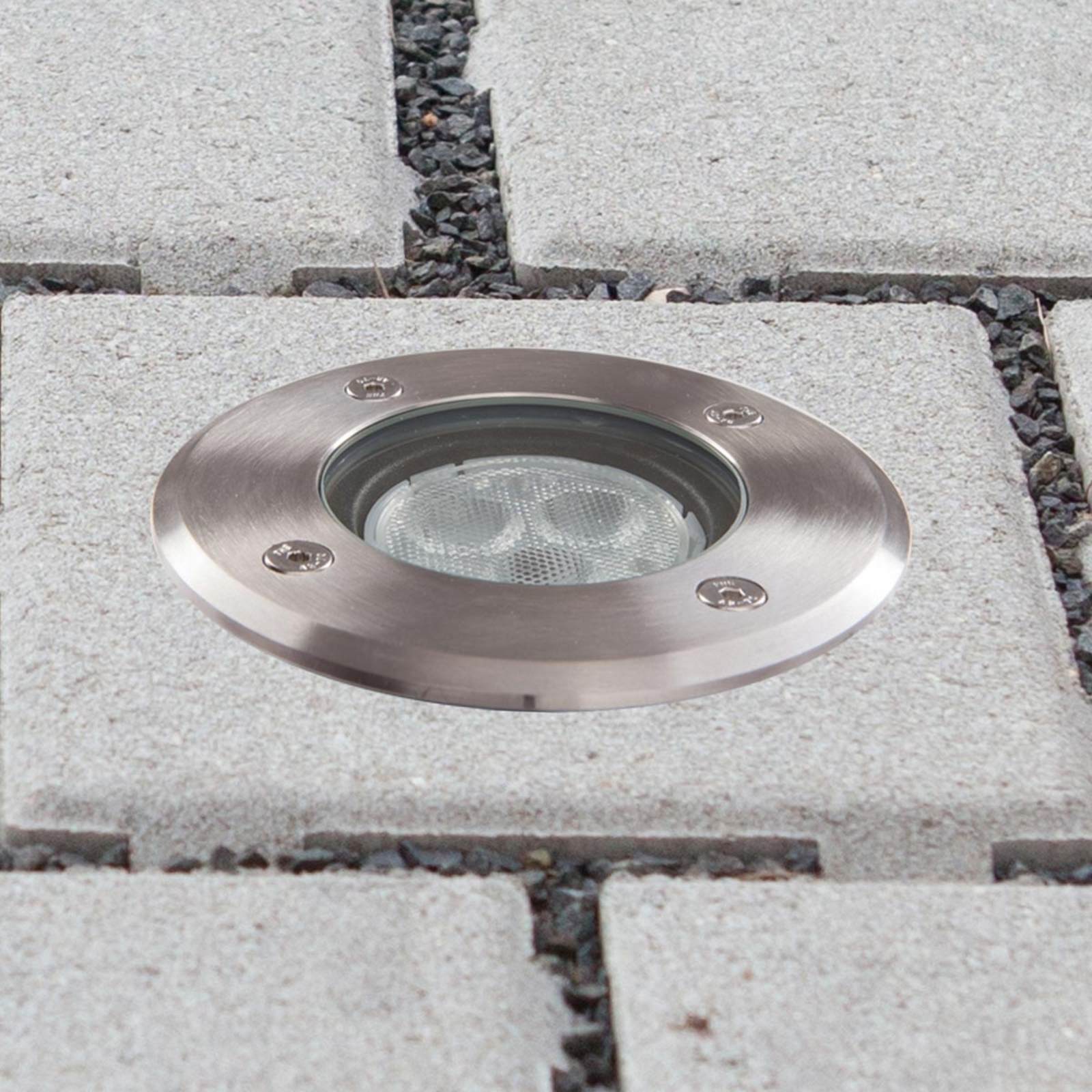 LED recessed floor light Ava, IP67, round Lights.co.uk