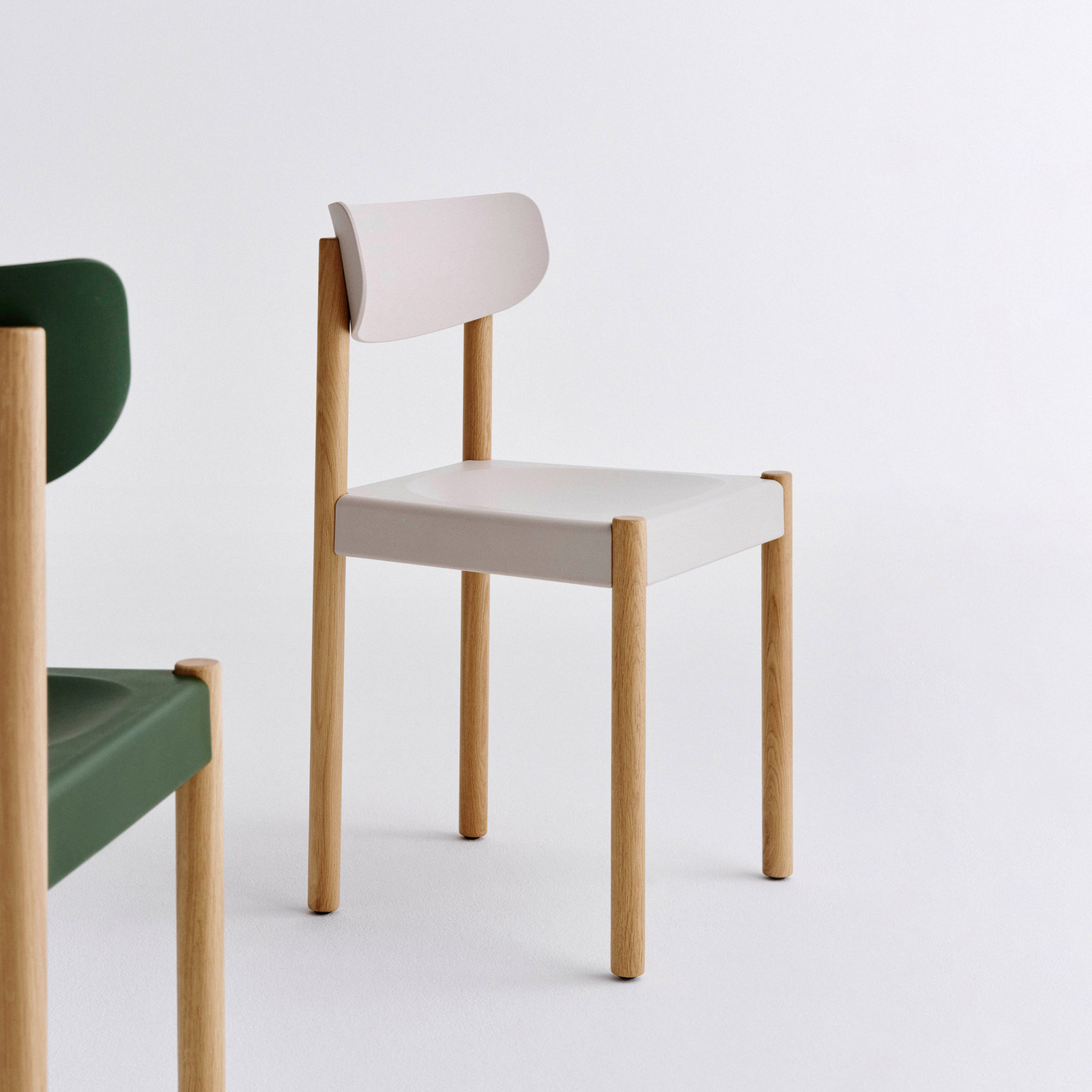 Chaise Pack 10, gris/chêne, hauteur 78 cm, bois - HAY Chaise Pack 10, gris/chêne, hauteur 78 cm, bois - HAY