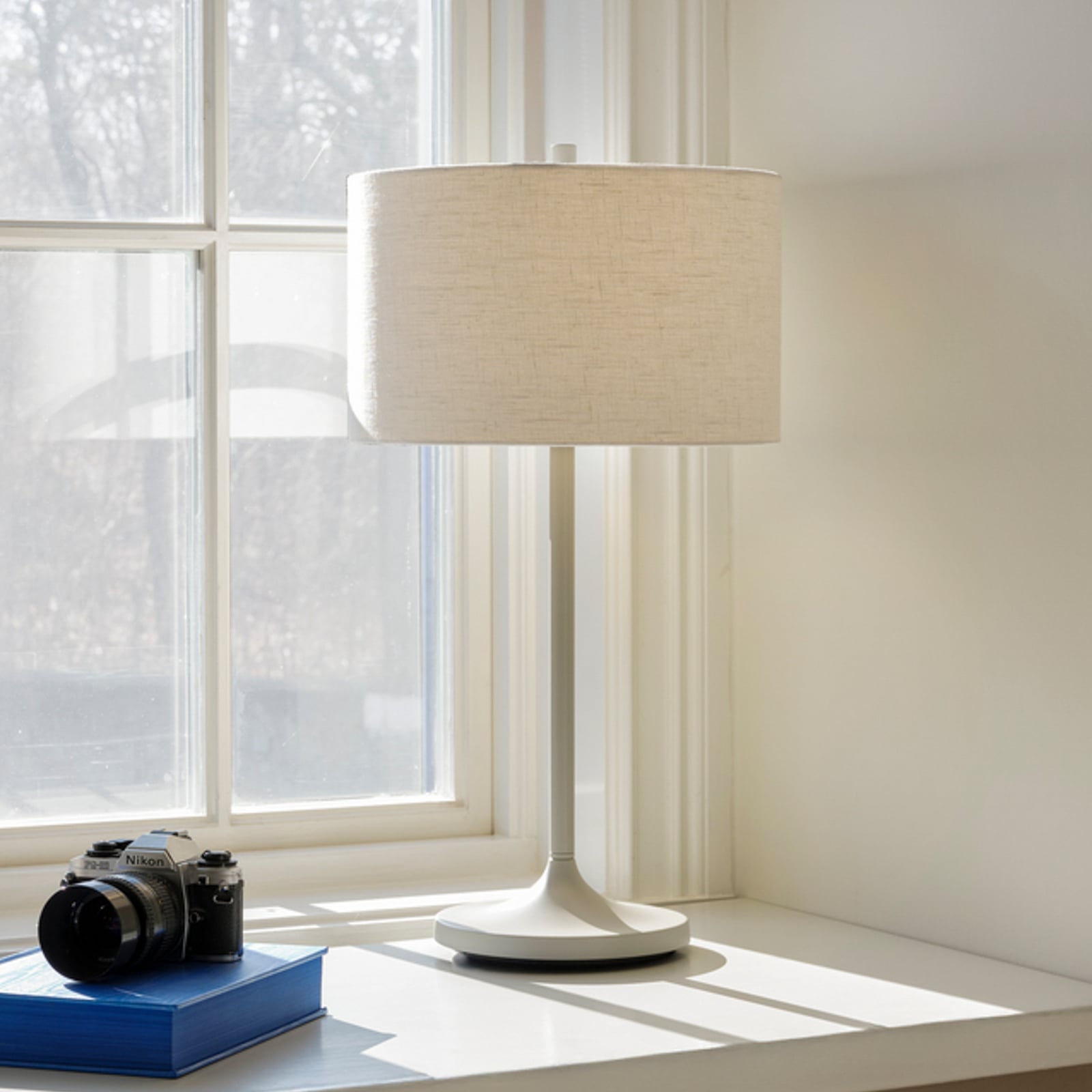 Lampada da tavolo Soft, bianco/sabbia, altezza 64 cm, lino - Belid Lampada da tavolo Soft, bianco/sabbia, altezza 64 cm, lino - Belid