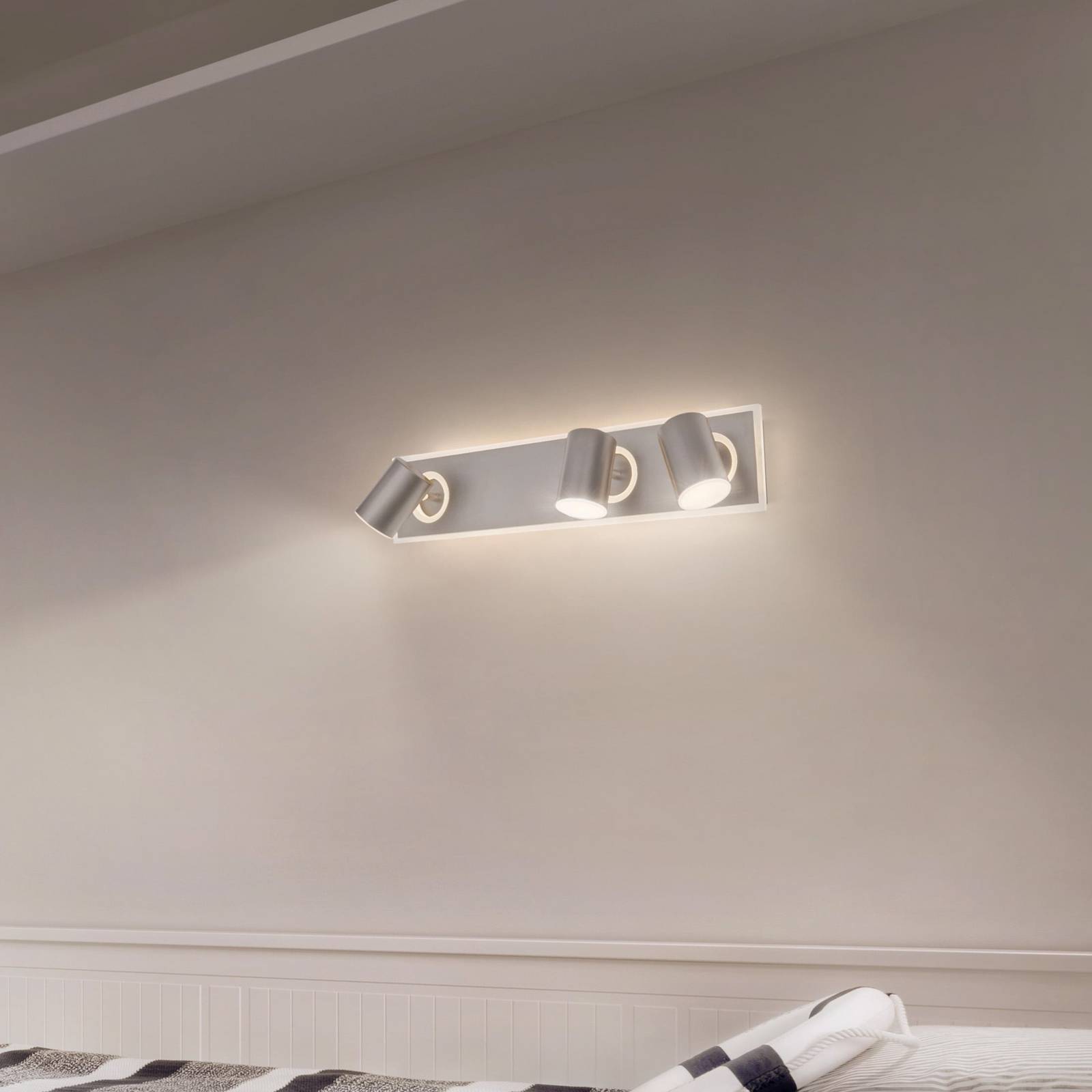 LEDVANCE Reflektor sufitowy LED Mars, 4-punktowy, 3 spoty, biały
