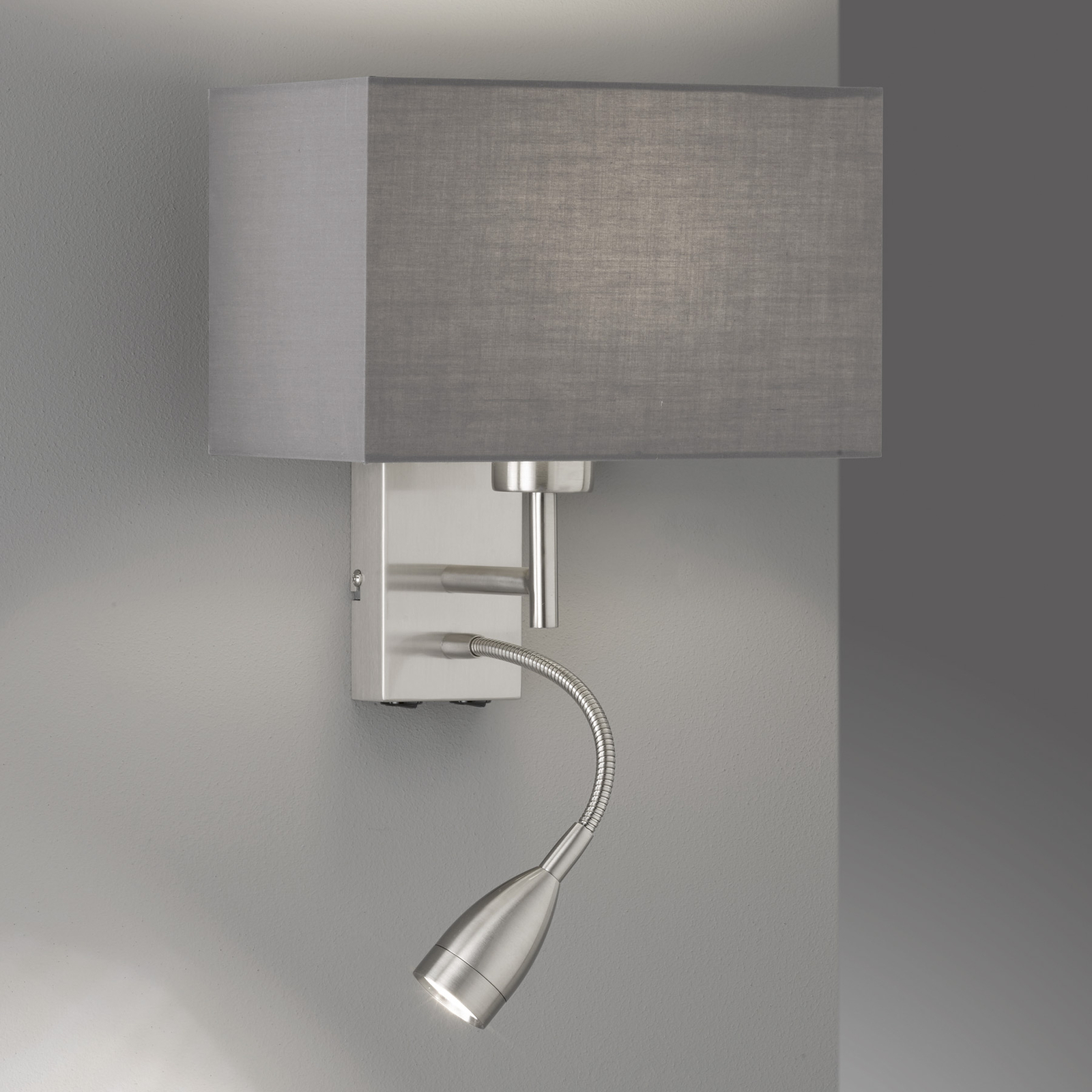 Dream wall light with LED reading light