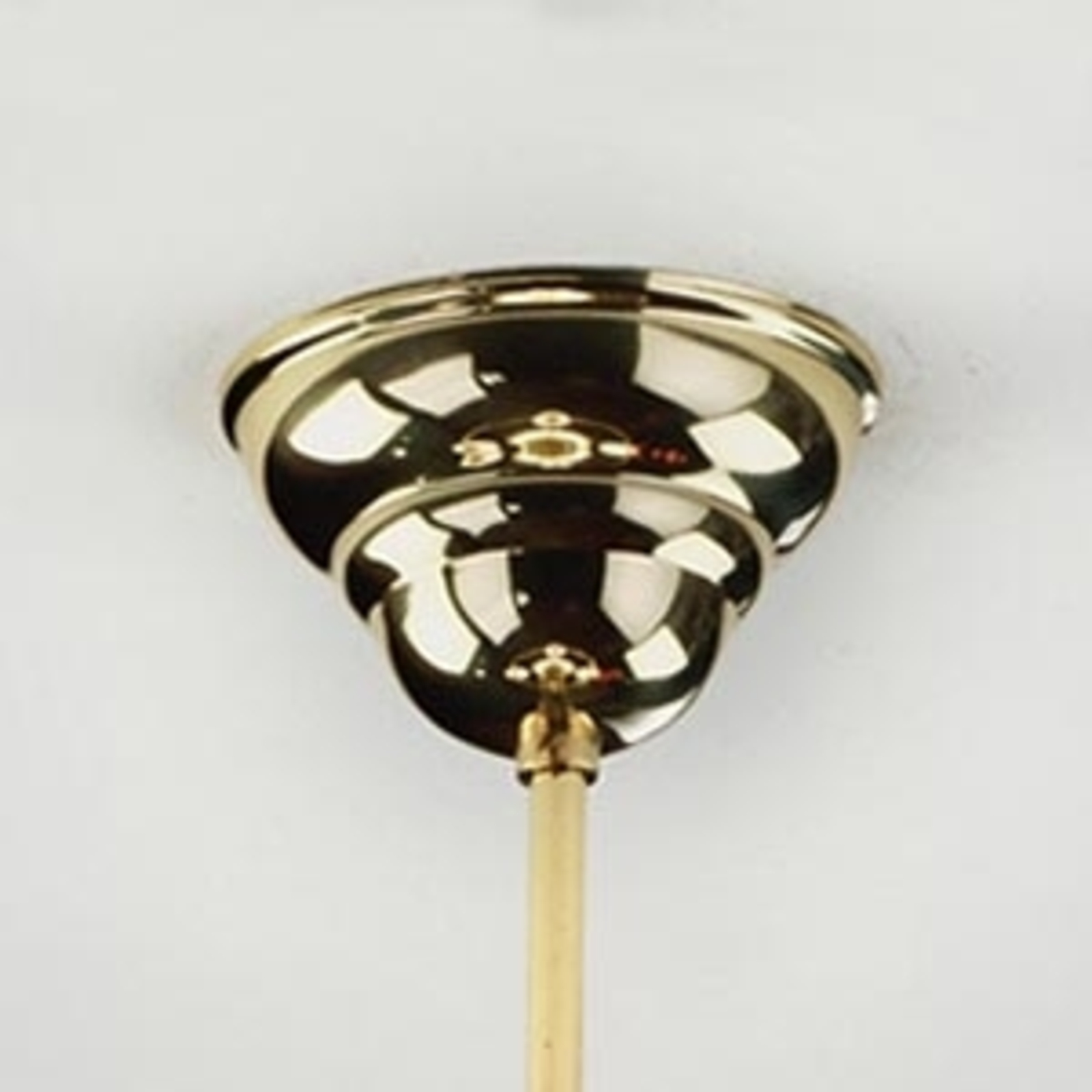 Old Vienna 4-bulb pendant light in brass