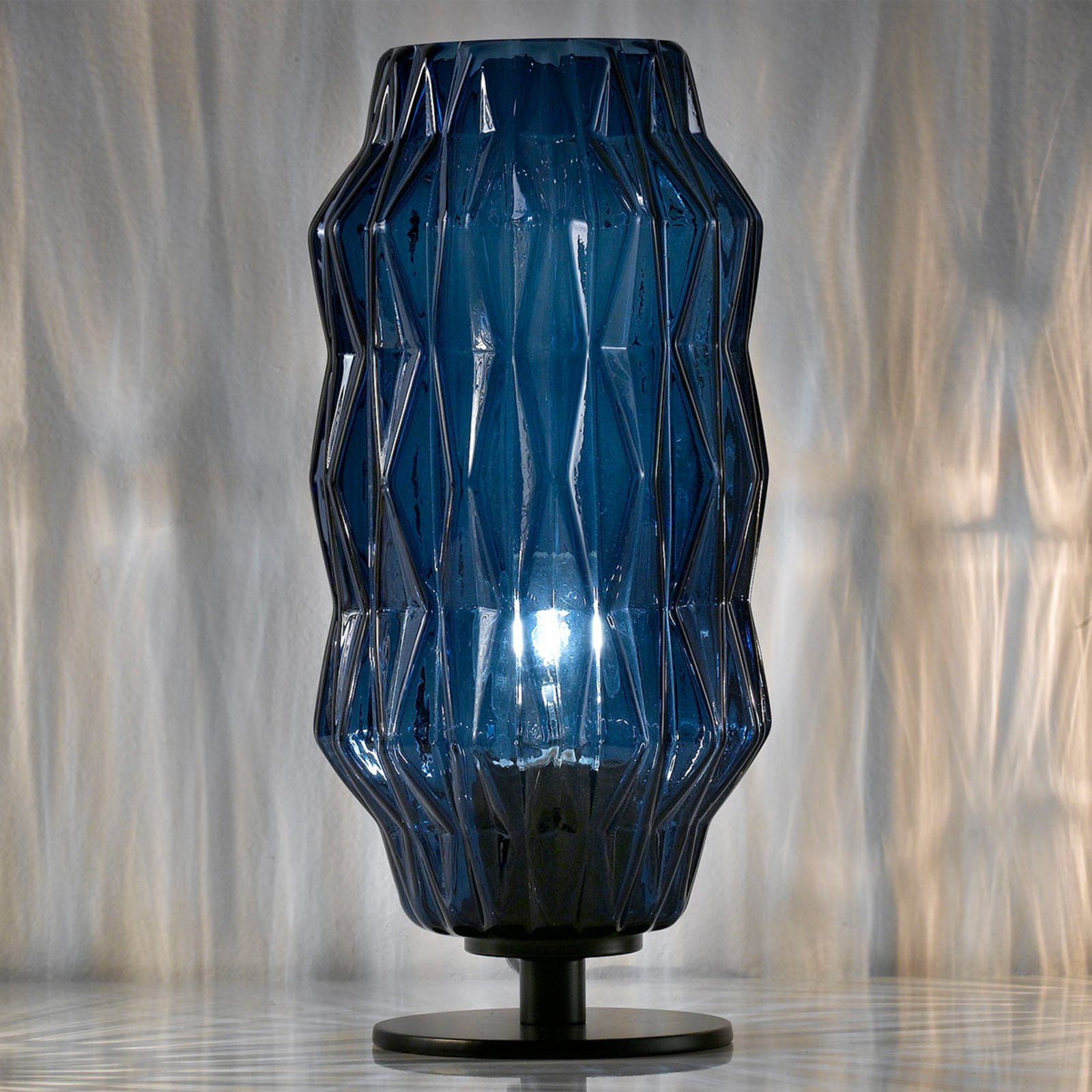 Origami table lamp, blue