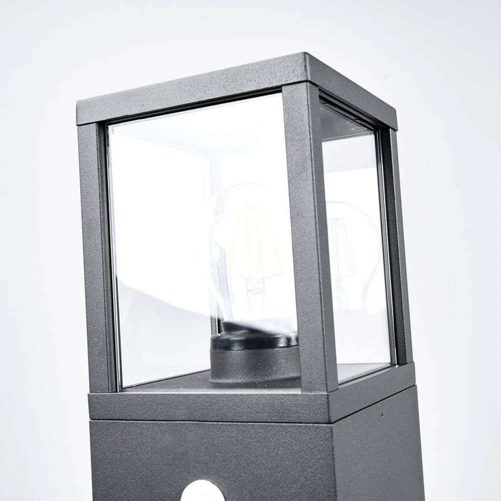 Klemens High Venkovní Zahradní Lampa IP54 s Sensor Graphite - Lucande