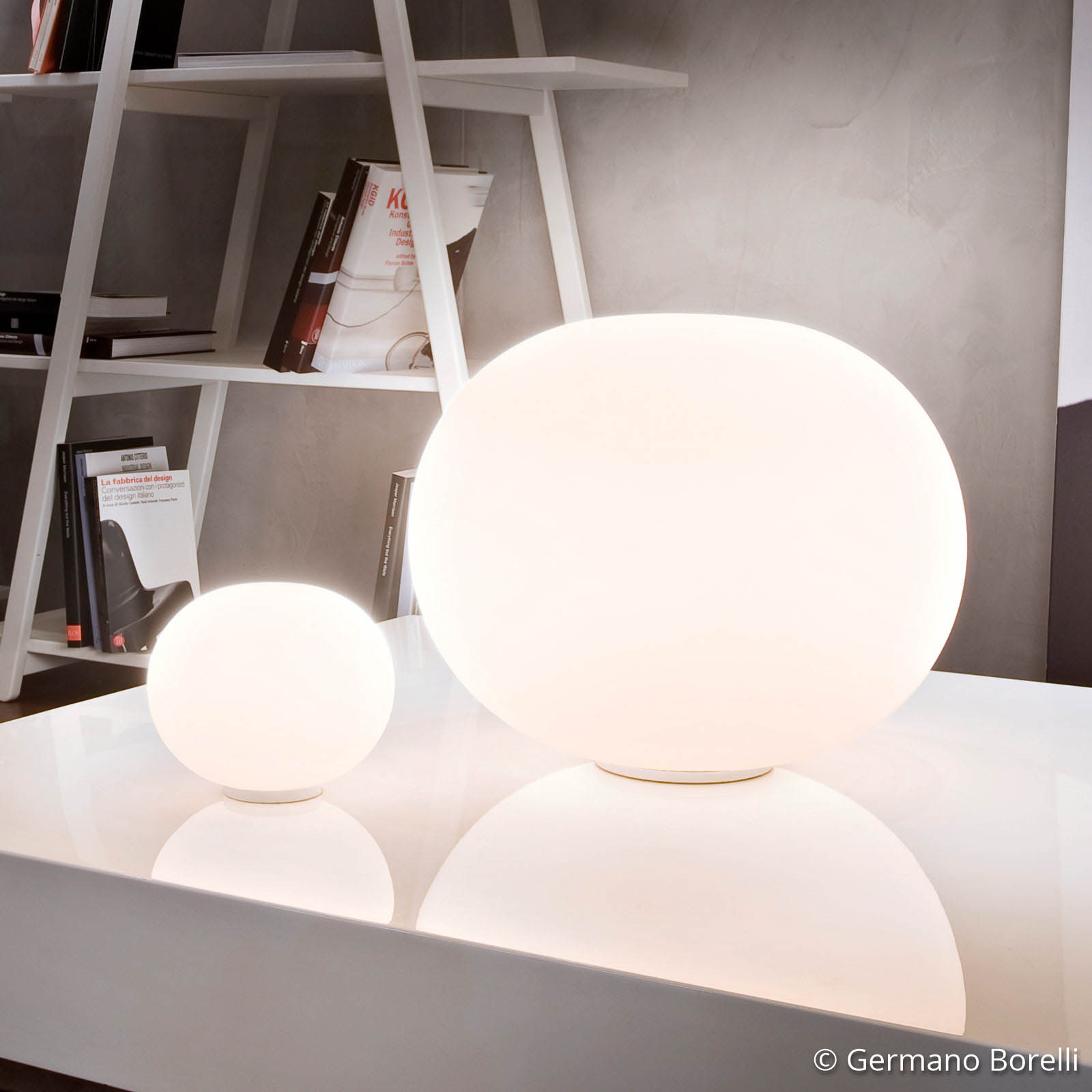 Glo-Ball Basic 2 Tischleuchte White - Flos