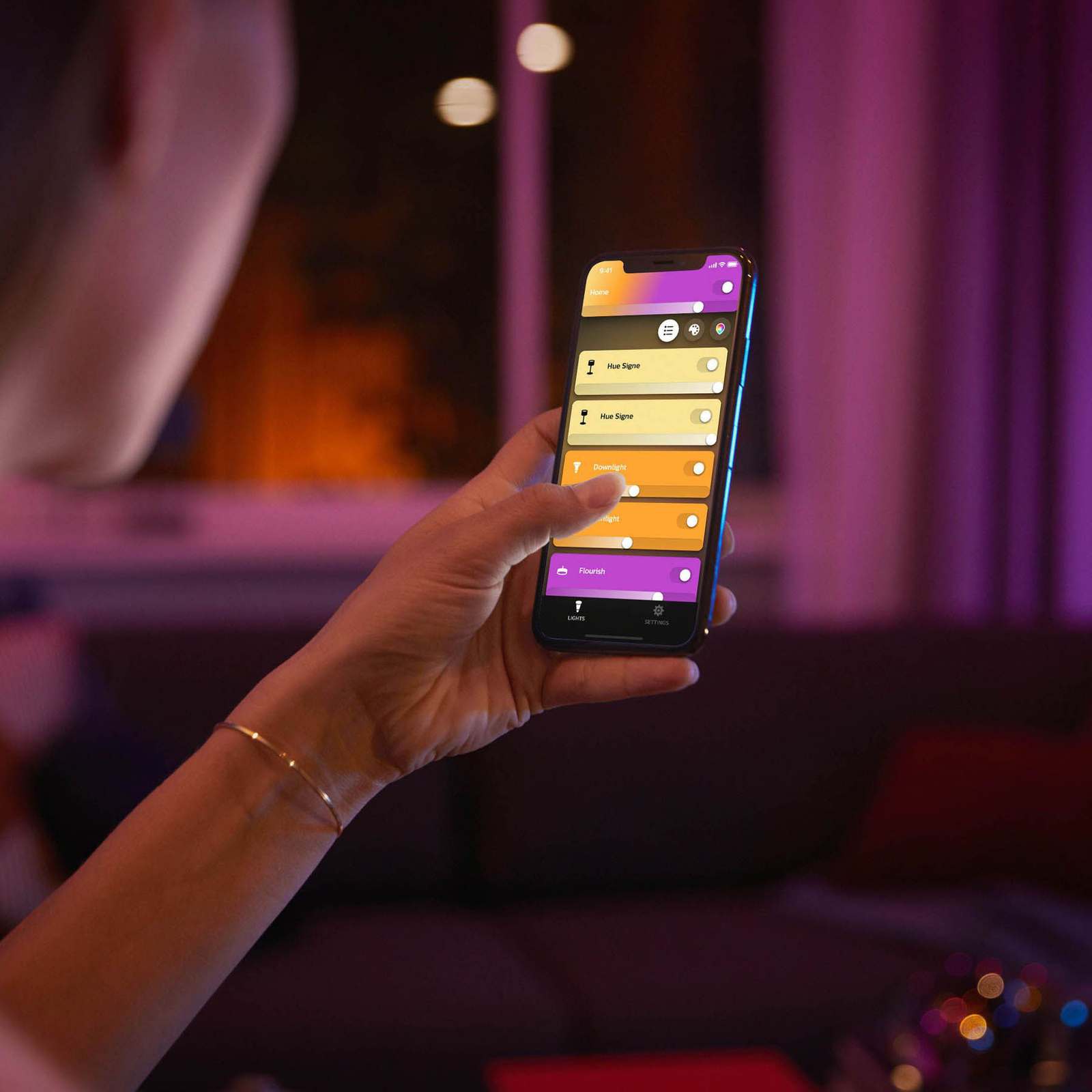 Philips Hue White & Color Amb. 13,5W Bluetooth E27 Bulb - Philips Hue