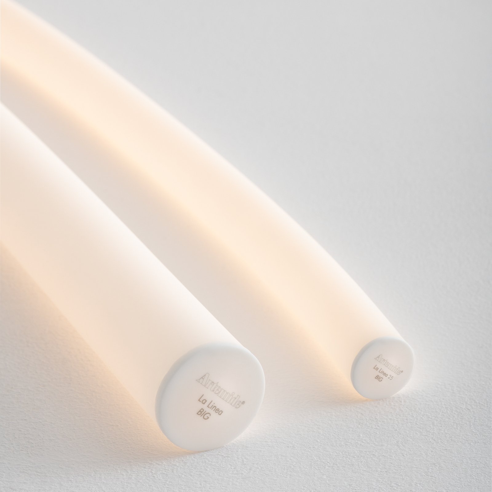 Artemide La linea 25 Earth tube lumineux LED, 5m