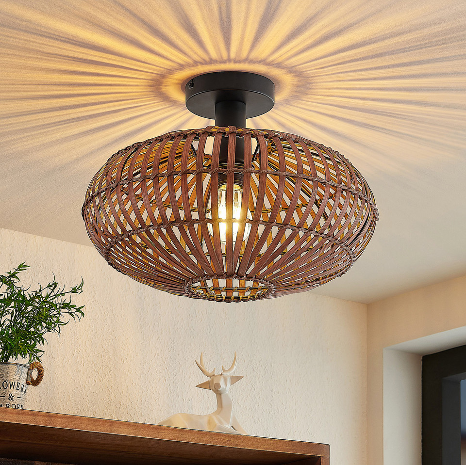 Lindby Majeora Plafond Dark Wood, trä från Lindby