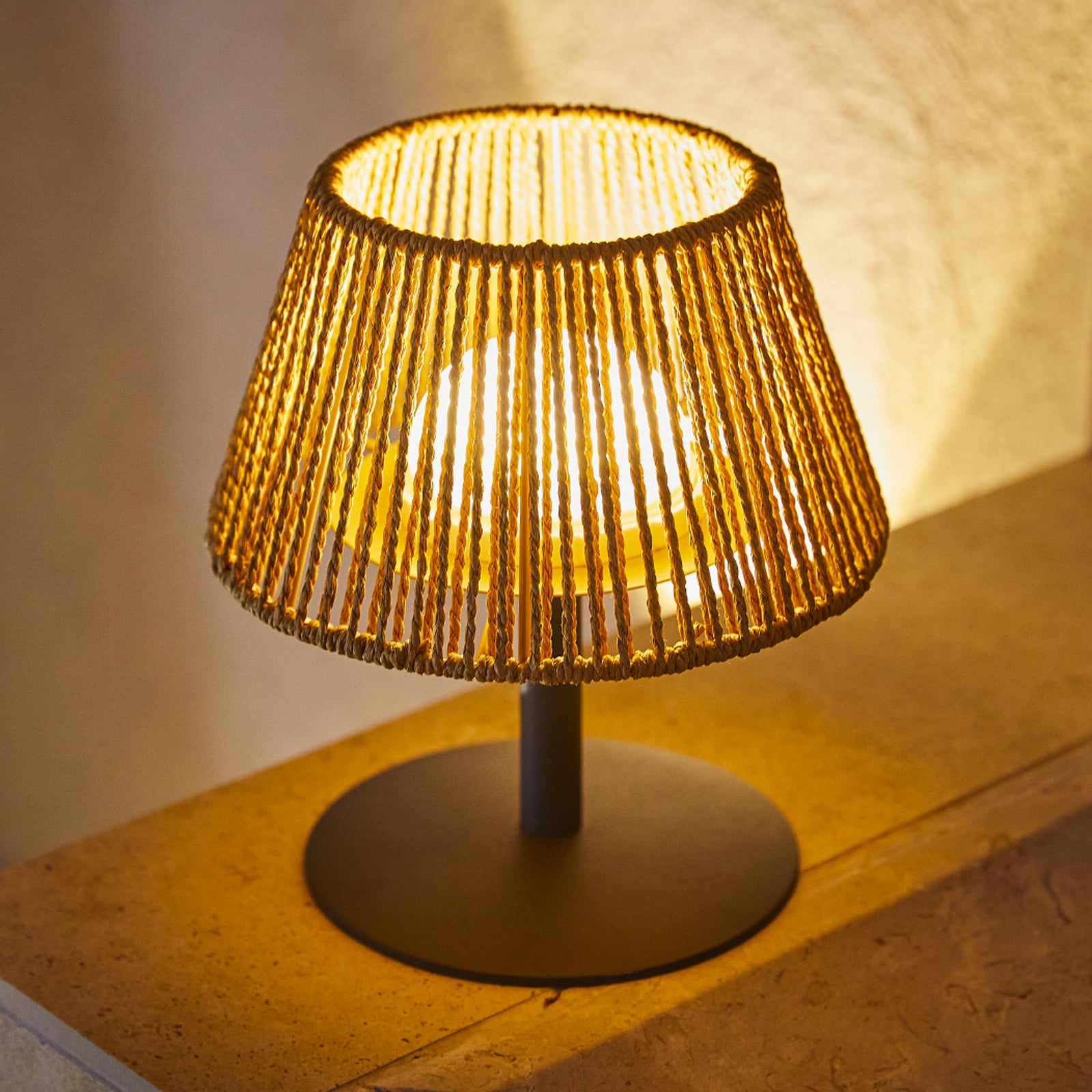 Lámpara de mesa LED recargable Raffy, color antracita/marrón claro, altura 22