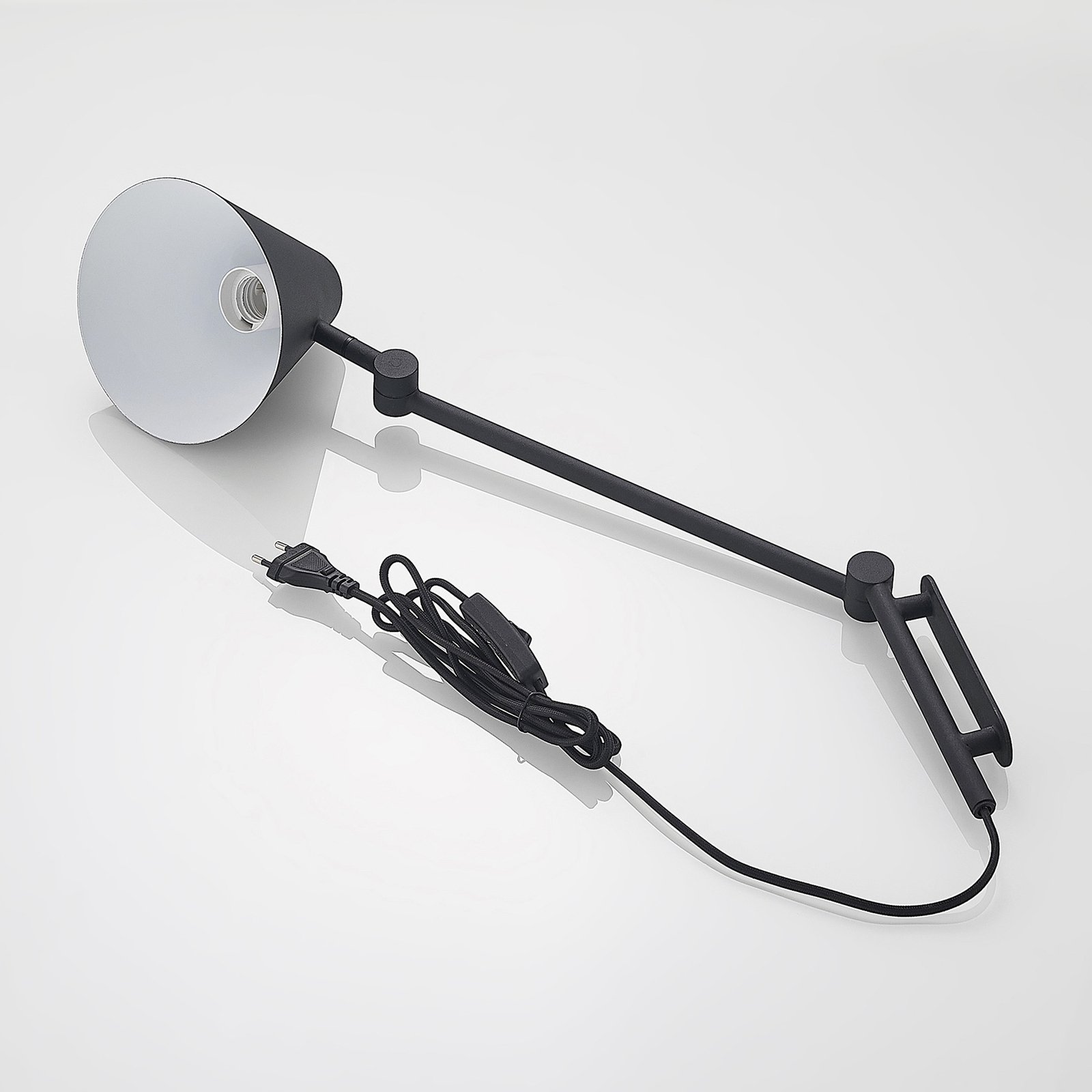 Lucande Phina wandlamp, uittrekbaar 50,7 cm