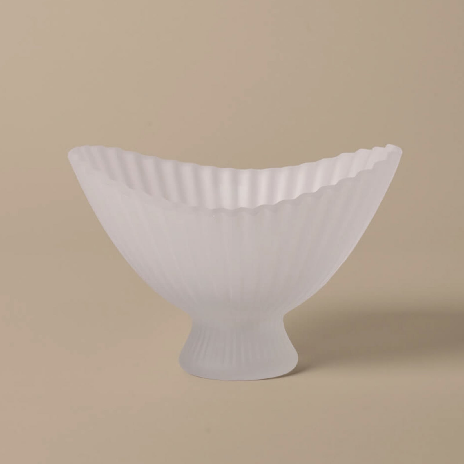 FOUNTAIN Skål, høyde 19 cm, frostet glass - LIVING