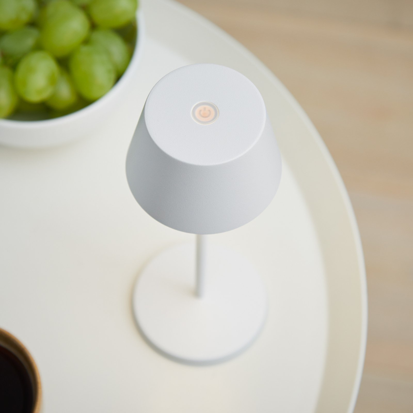 Modi Micro Portable Stolová Lampa IP65 White - Loom Design