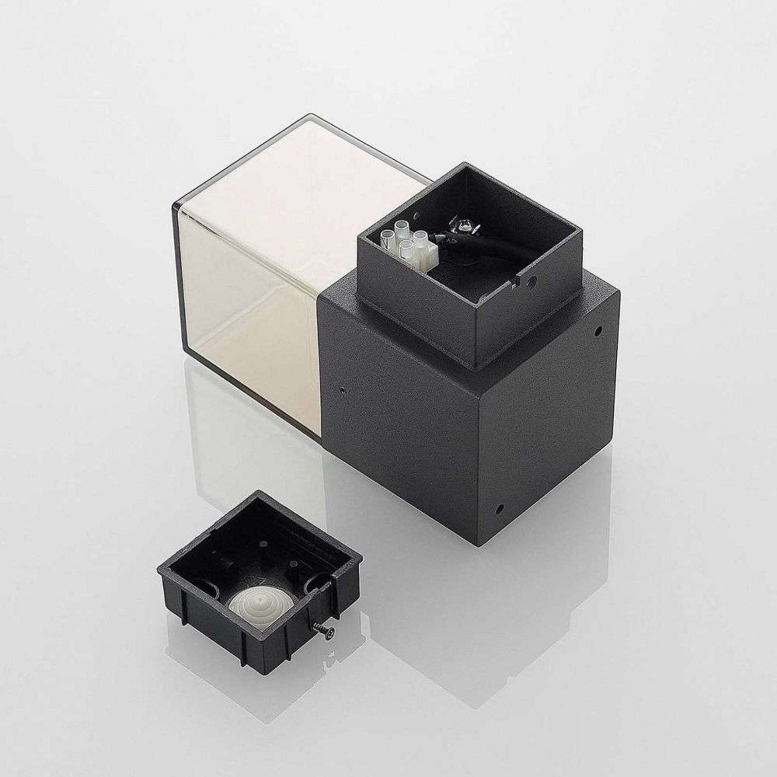 Keke Außen Wandleuchte Graphite - Lucande