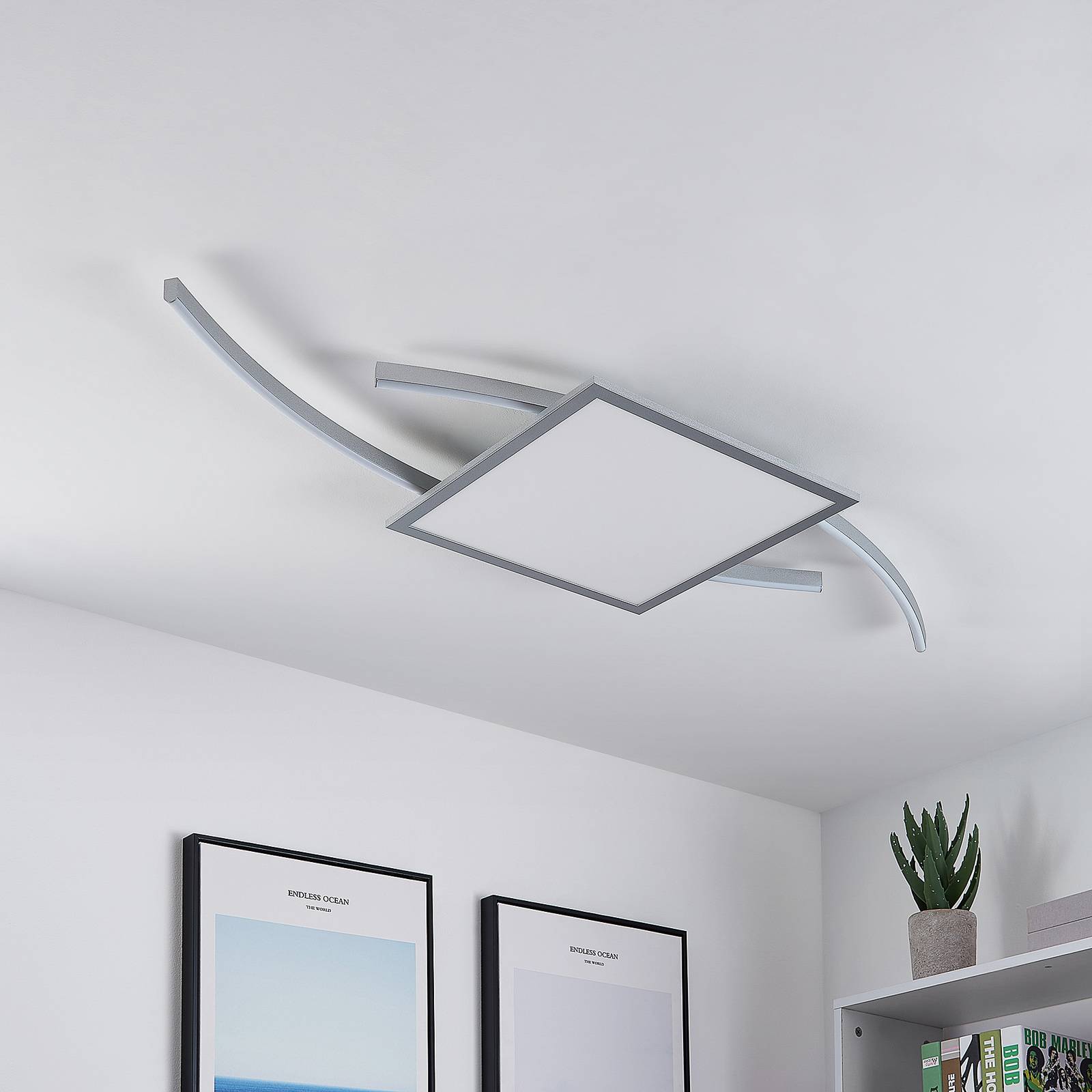 Lucande Tiaro LED plafondlamp, hoekig, 40 cm CCT
