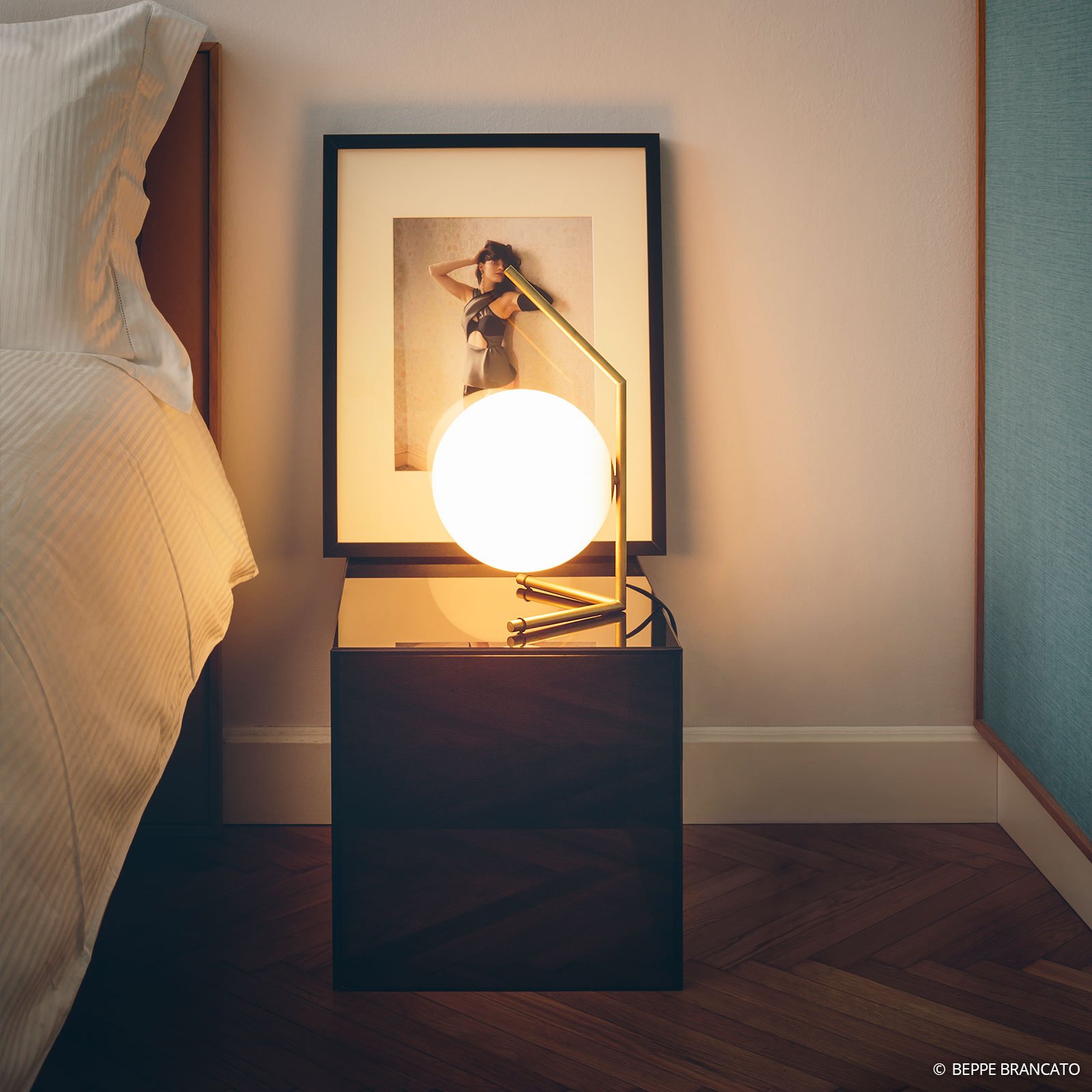 IC T1 Bordslampa Low Mässing - Flos