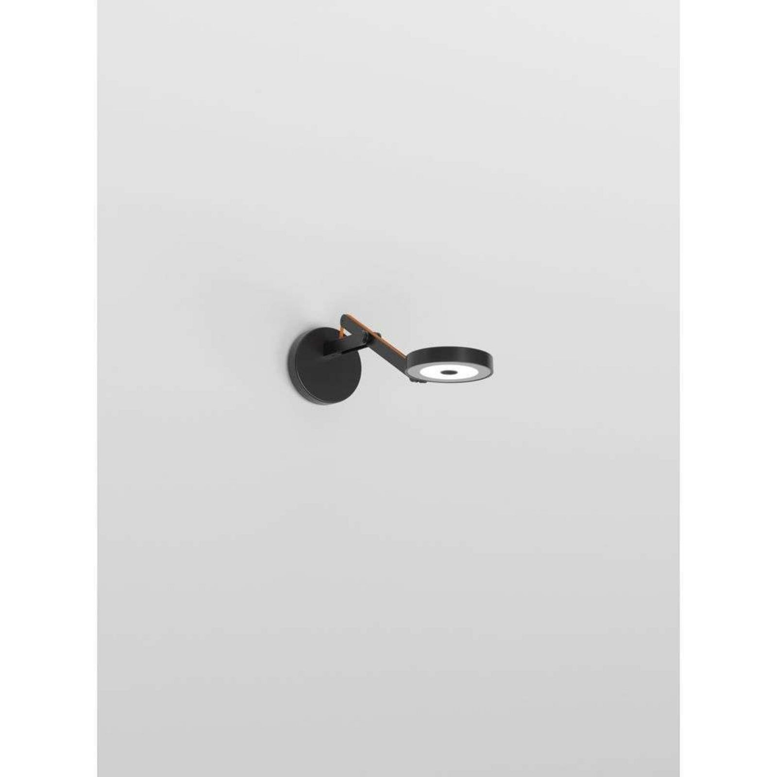 - String W0 Vegglampe w/Hull DTW Matt Svart/Orange