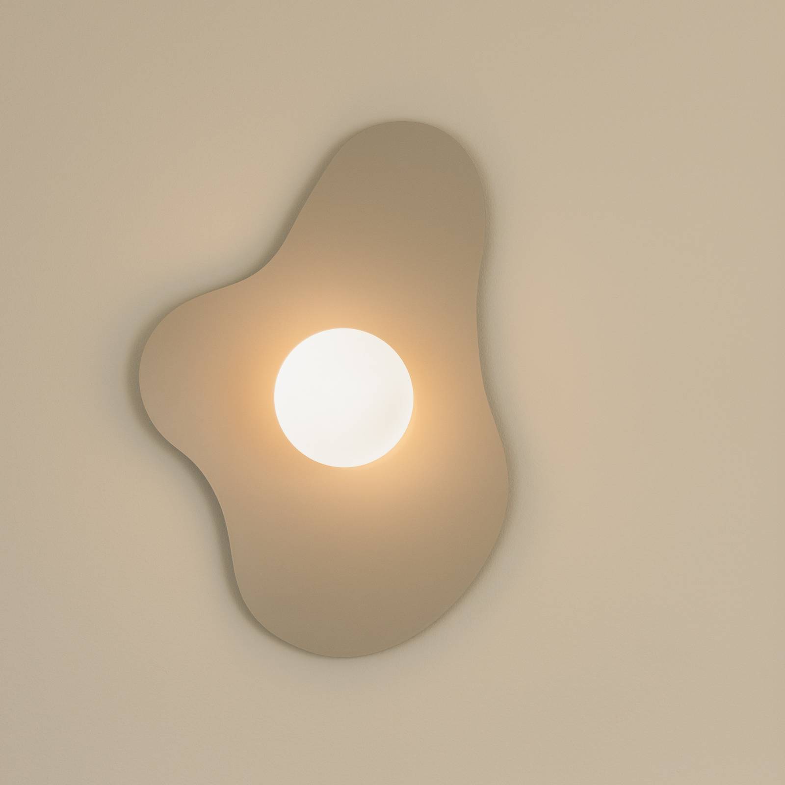Globen Lighting Wandleuchte ILLUSION, beige, Glas, 60 cm günstig online kaufen