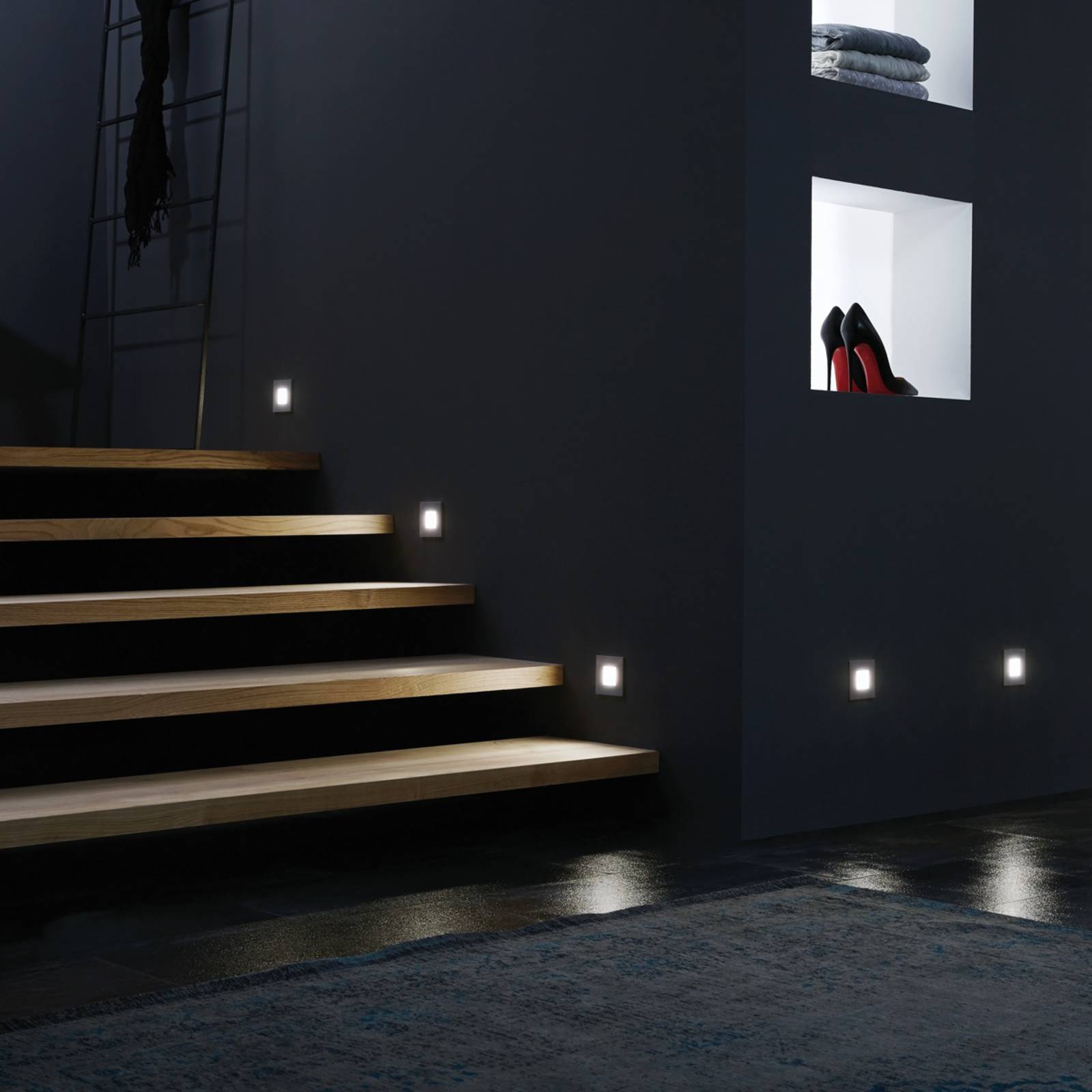 Hera LED Wall F innfelt vegglampe