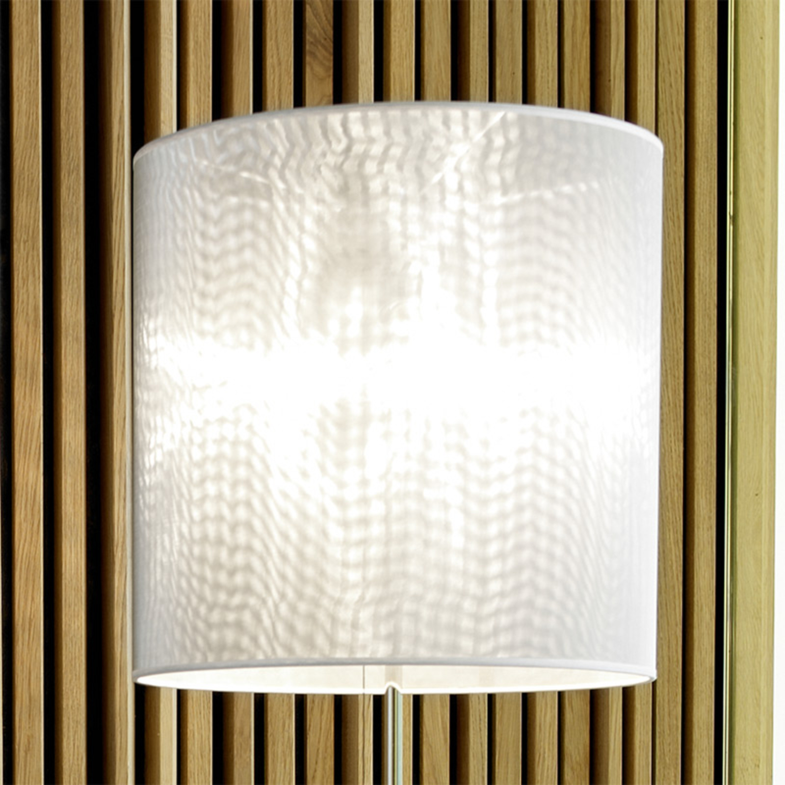 Markant design-vloerlamp, zeefgaas