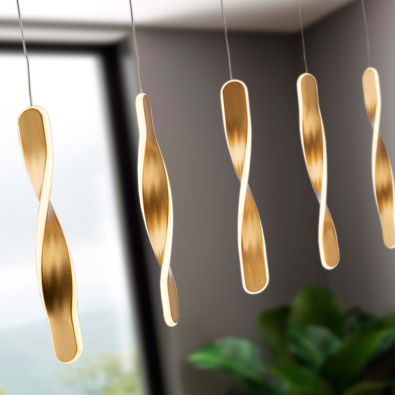 LED pendant light Twist, 5-bulb, gold-coloured Aluminium, metal, acrylic,